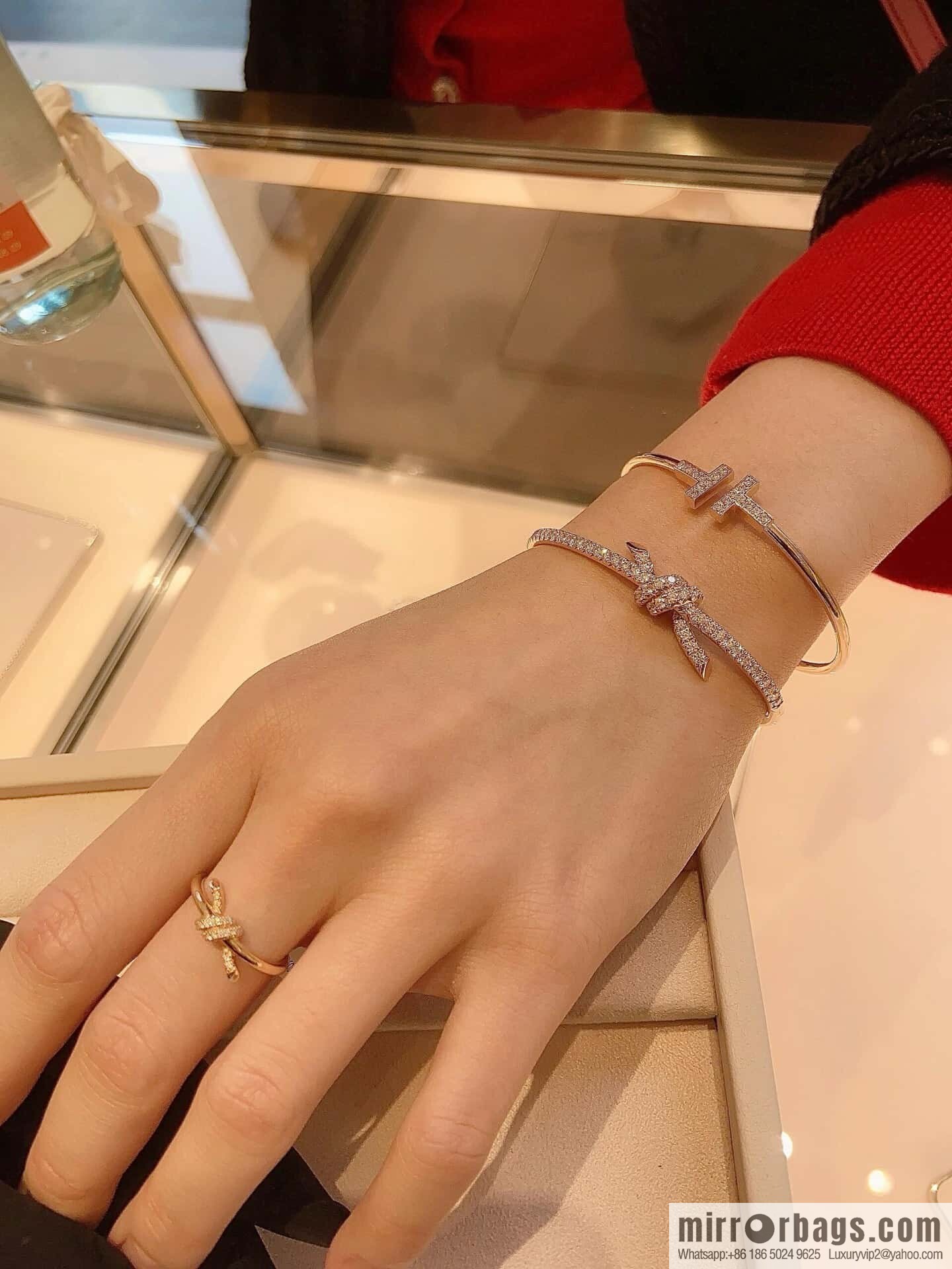 TIFFANY & Co. Tiffany Knot Series Bow Half Full Diamond Bracelet