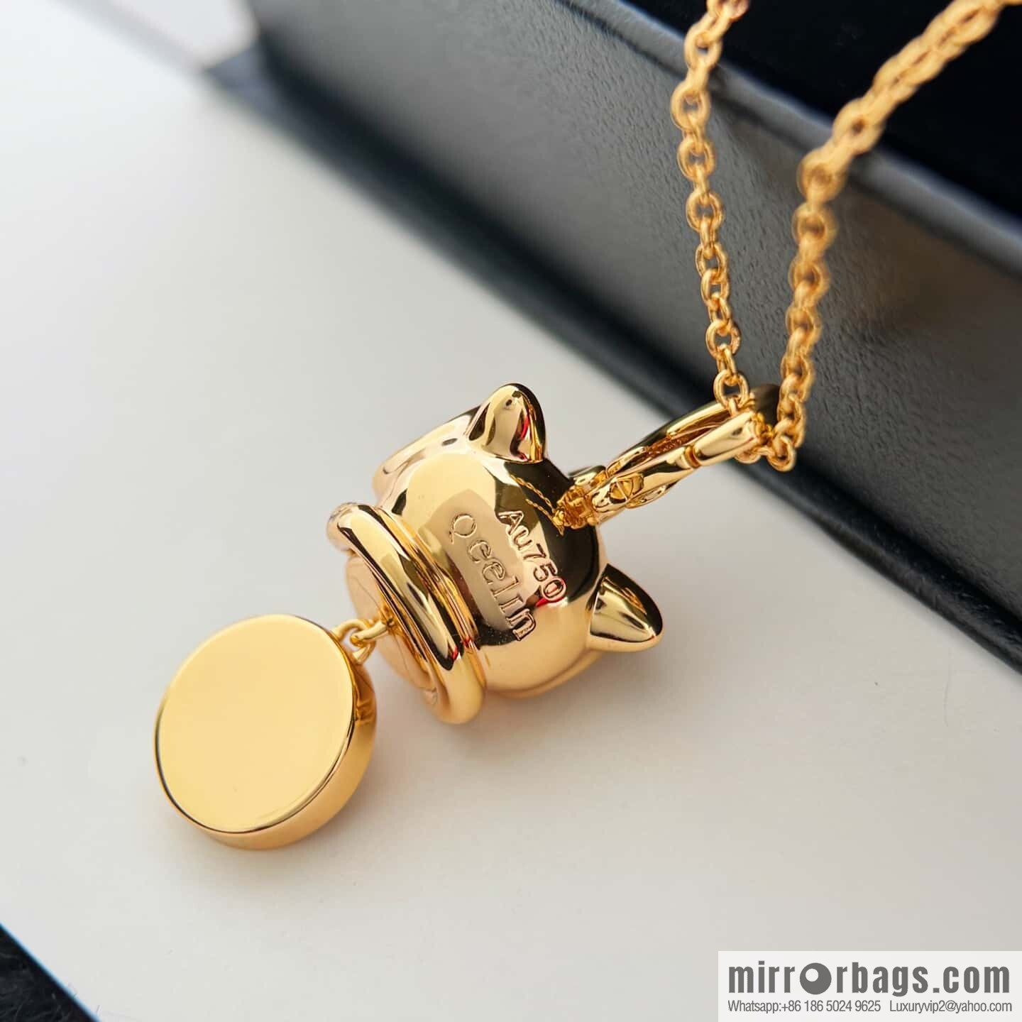 ❗️New ❗️ ☀️ Qeelin unicorn full diamond lion chalcedony copper coin necklace ☀️