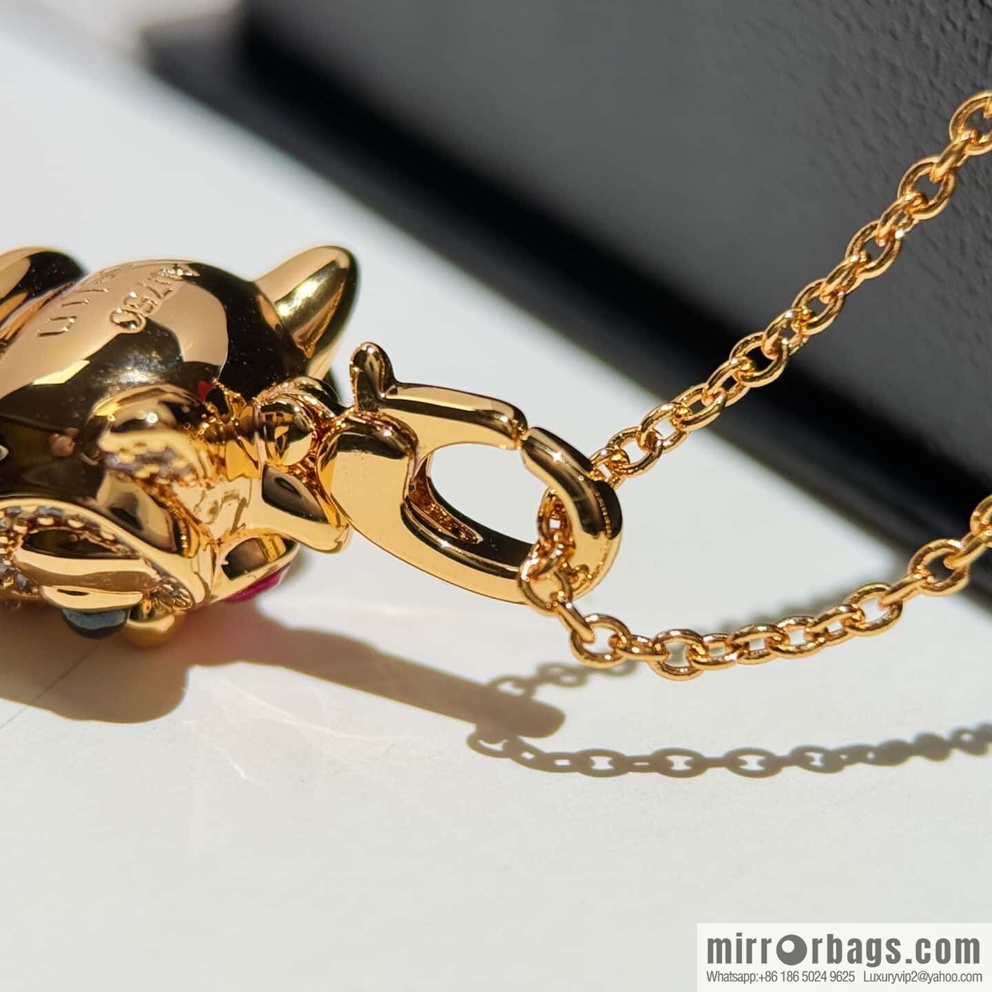❗️New ❗️ ☀️ Qeelin unicorn full diamond lion chalcedony copper coin necklace ☀️