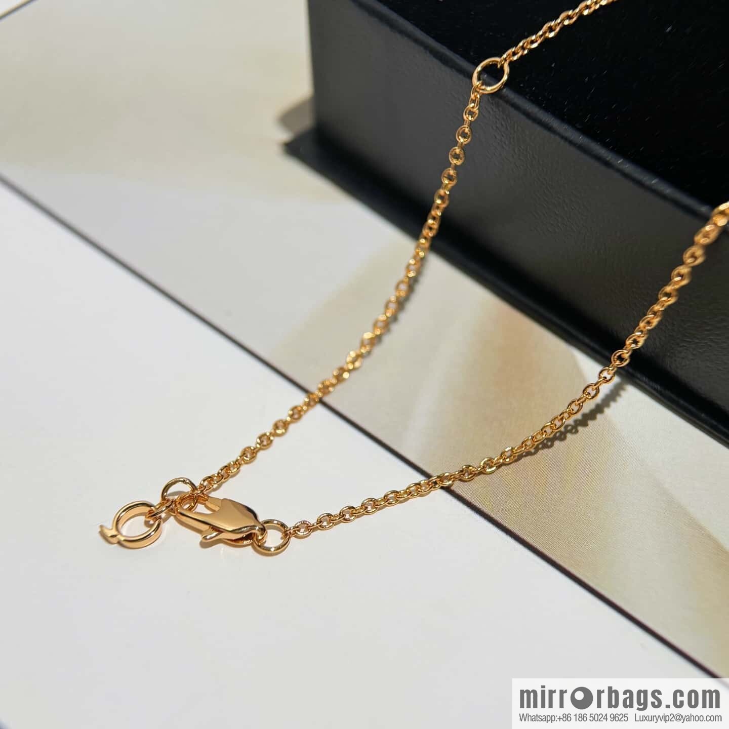 ❗️New ❗️ ☀️ Qeelin unicorn full diamond lion chalcedony copper coin necklace ☀️