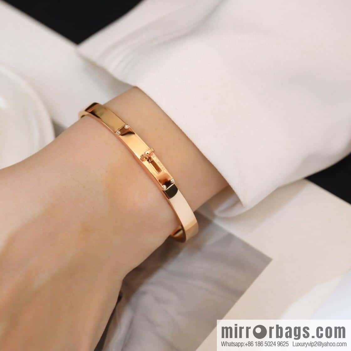 ❗️New ❗️ New ☑️ Hermes Kelly bracelet