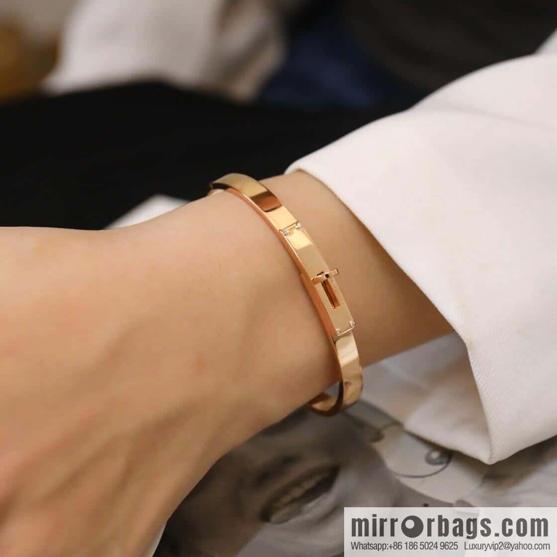 ❗️New ❗️ New ☑️ Hermes Kelly bracelet