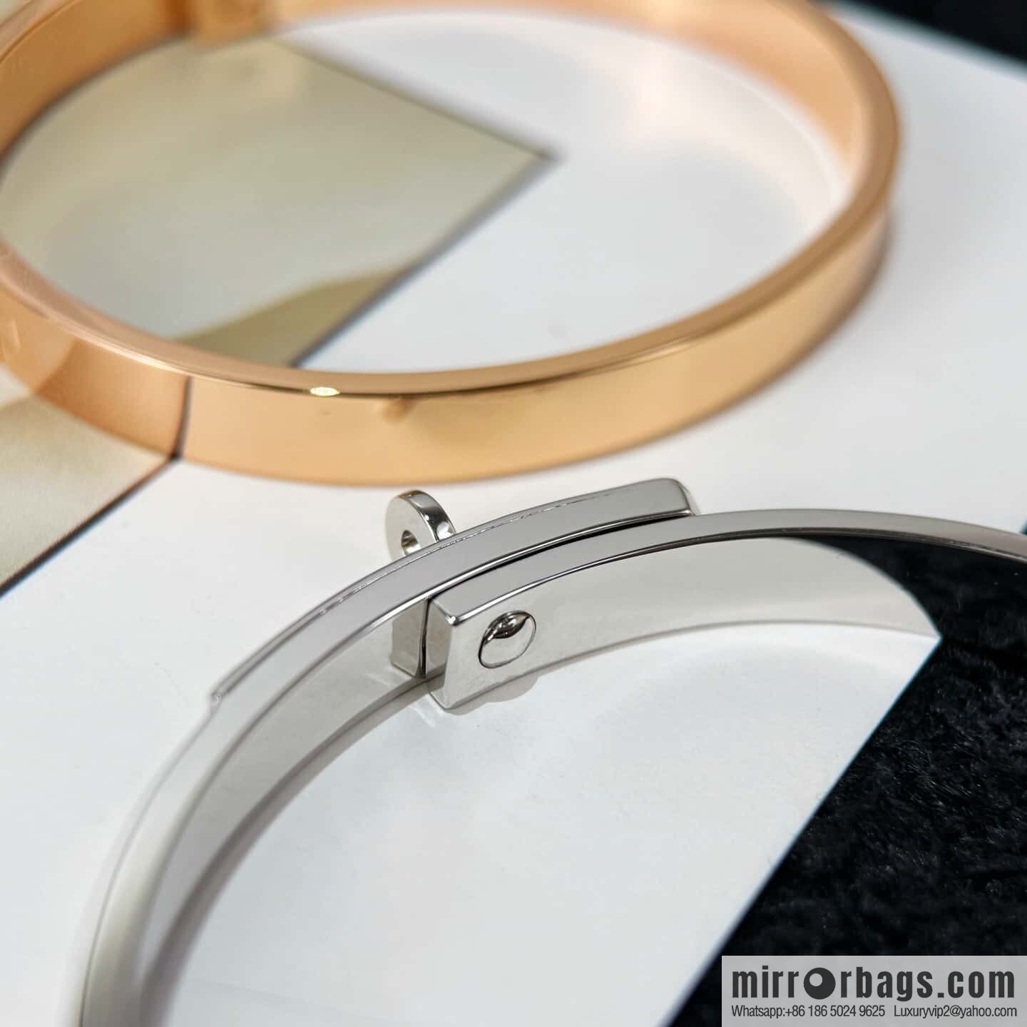 ❗️New ❗️ New ☑️ Hermes Kelly bracelet