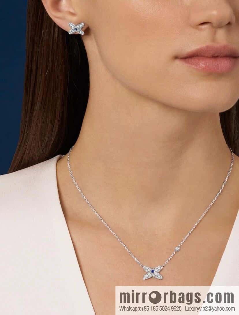 ☀️Chaumet Paris CHAUMET full diamond cross stud earrings
