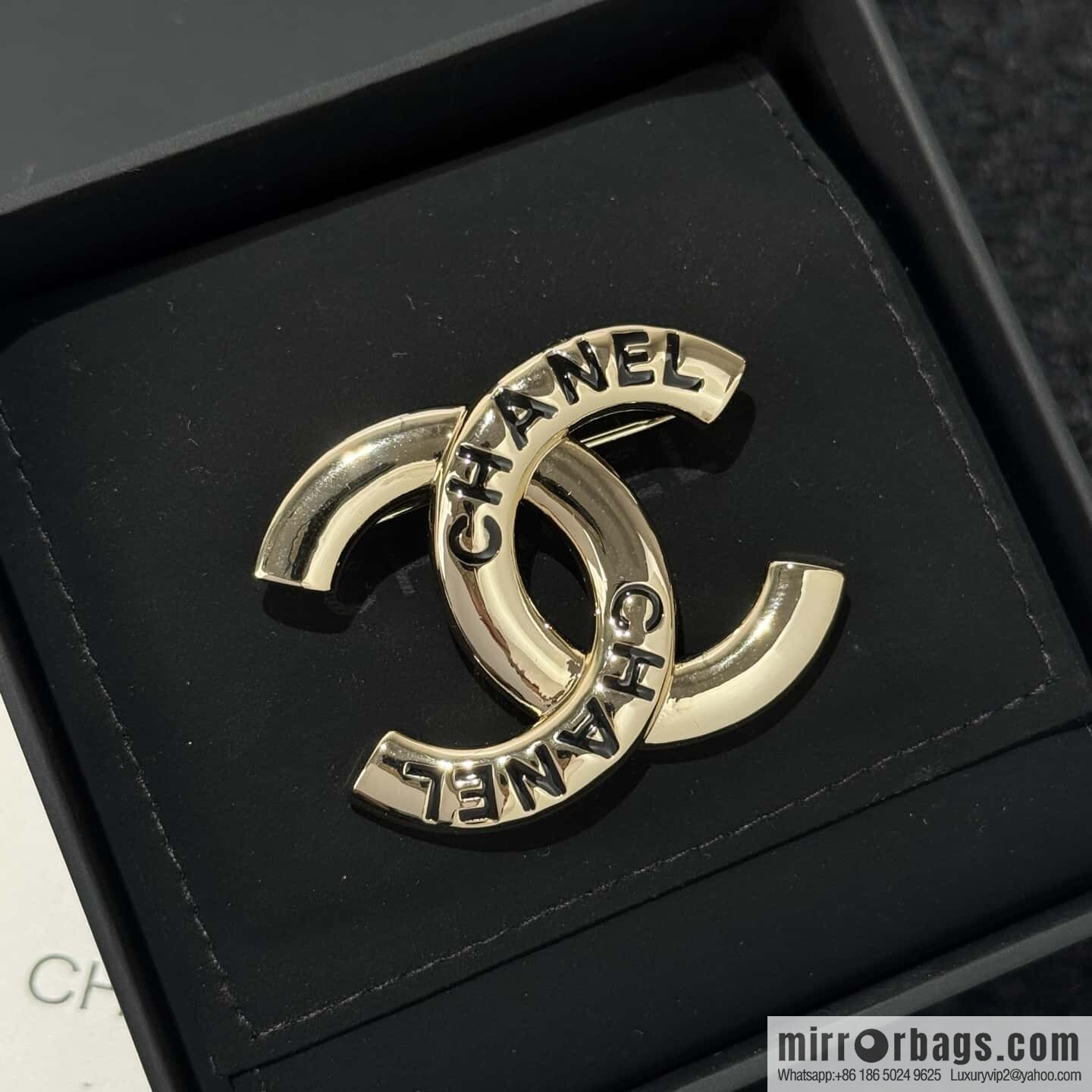❗️New ❗️ Chanel brooch ☀️ new ☑️ Chanel double c letter brooch ☀️