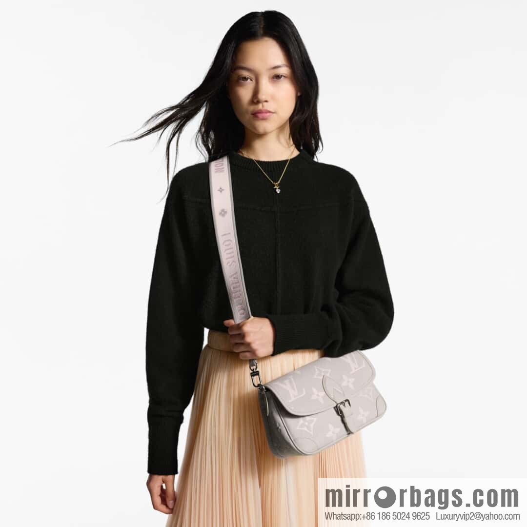 [Boutique‑grade] M14214 taro purple, full picofarad stick bag Diane handbag M46386