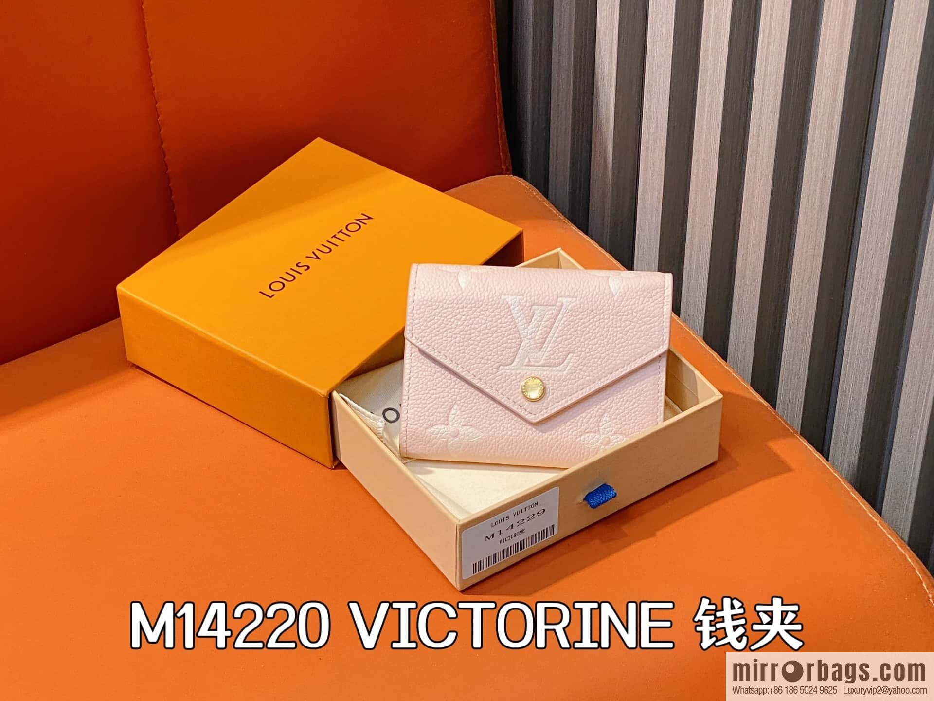 [Boutique‑grade] M14220 pink silk screen, full leather three-fold wallet VICTORINE wallet