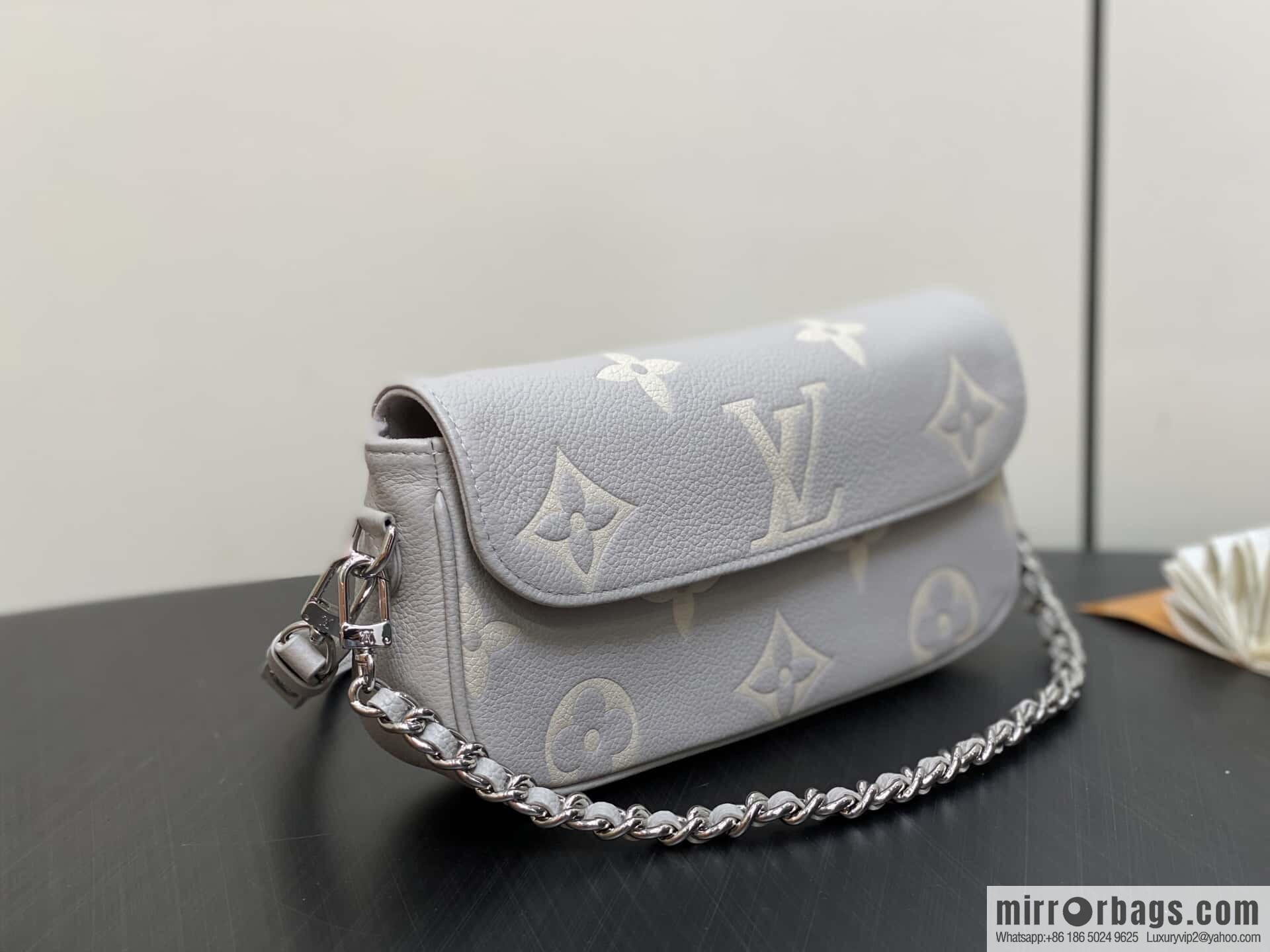 [Boutique‑grade] M14225 taro purple, full leather chain armpit bag WALLET ON CHAIN IVY handbag