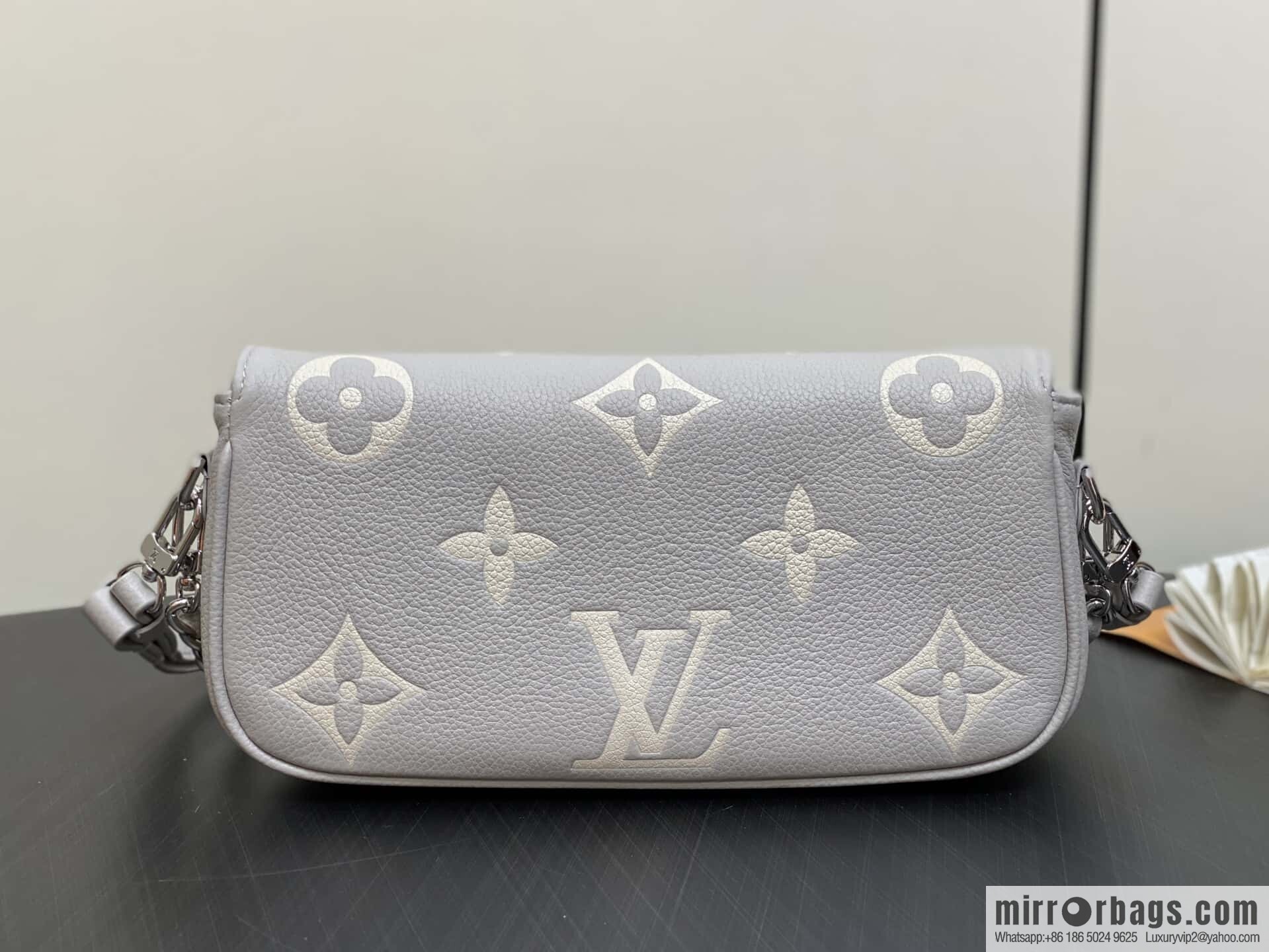 [Boutique‑grade] M14225 taro purple, full leather chain armpit bag WALLET ON CHAIN IVY handbag