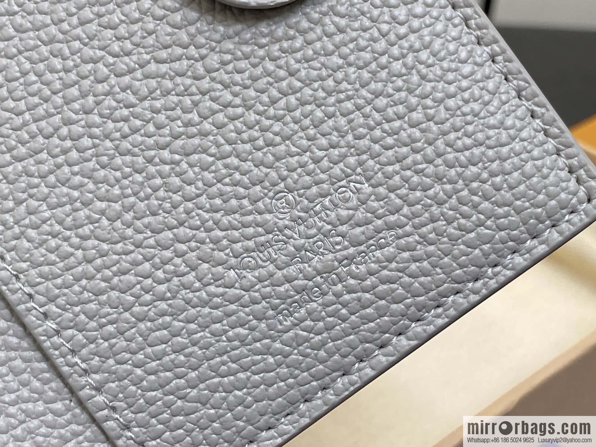 [Boutique‑grade] M13797 mashed taro purple (silk screen printing) full leather 20% off wallet Lisa wallet