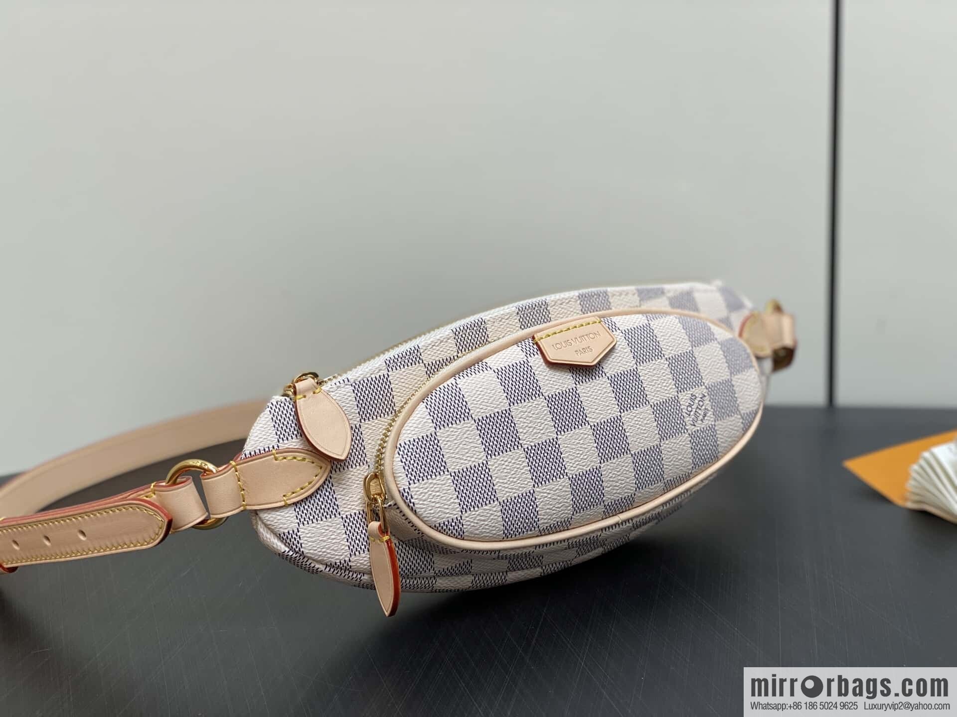 [Boutique‑grade] N00230 white grid, small fanny pack, the new KEEPIT fanny pack of the season