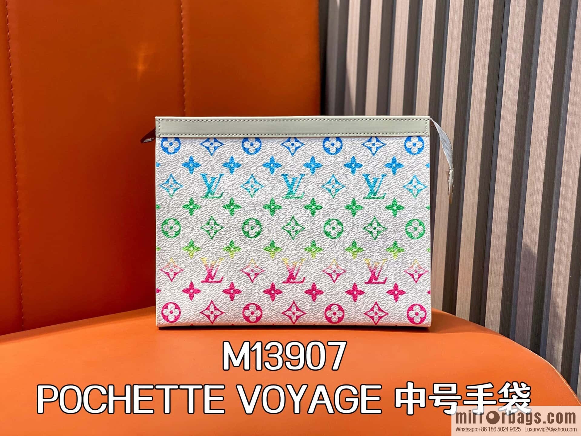 [Boutique‑grade] M13907 white gradual change handbag clutch bag POCHETTE VOYAGE medium handbag