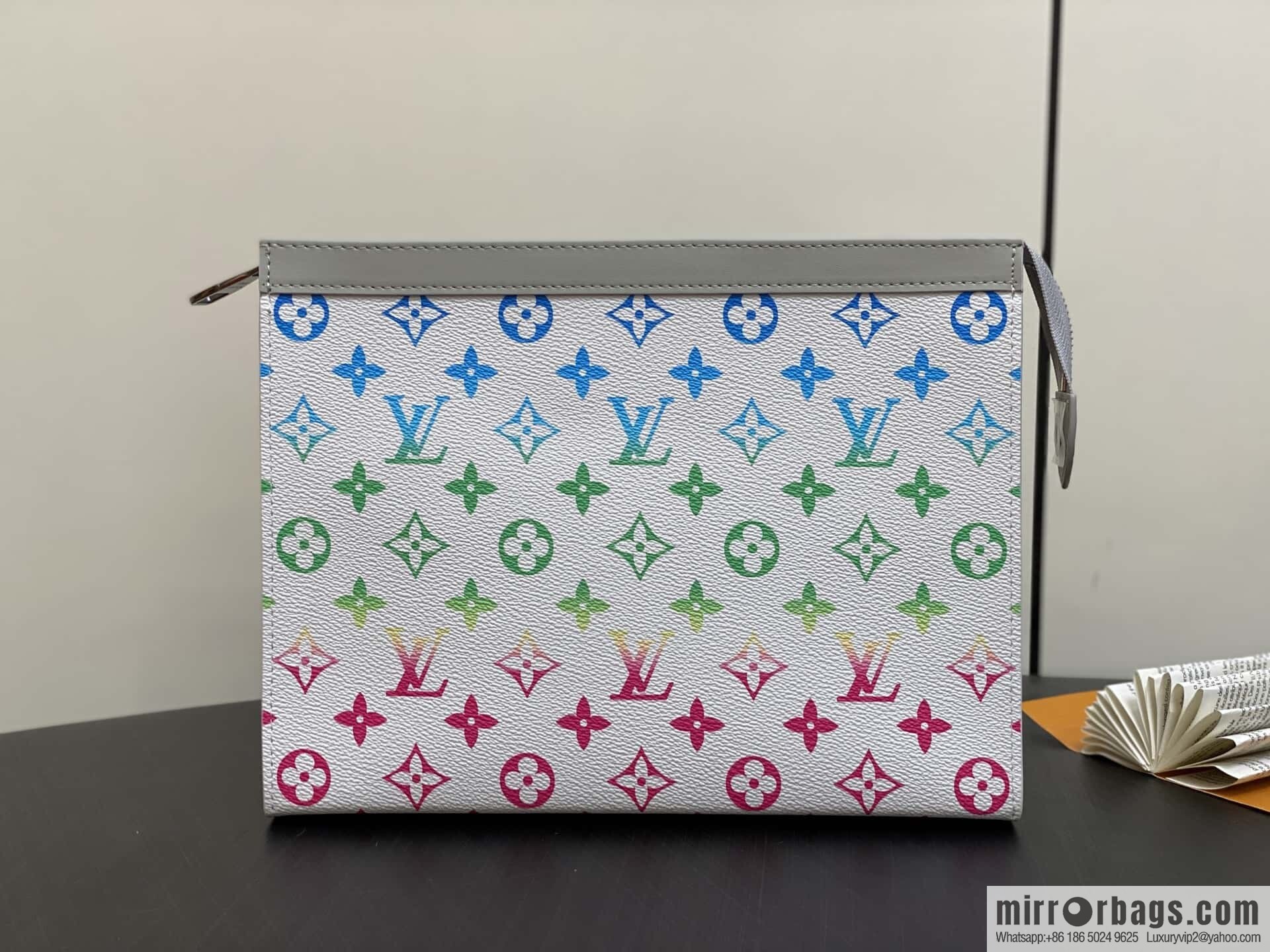 [Boutique‑grade] M13907 white gradual change handbag clutch bag POCHETTE VOYAGE medium handbag