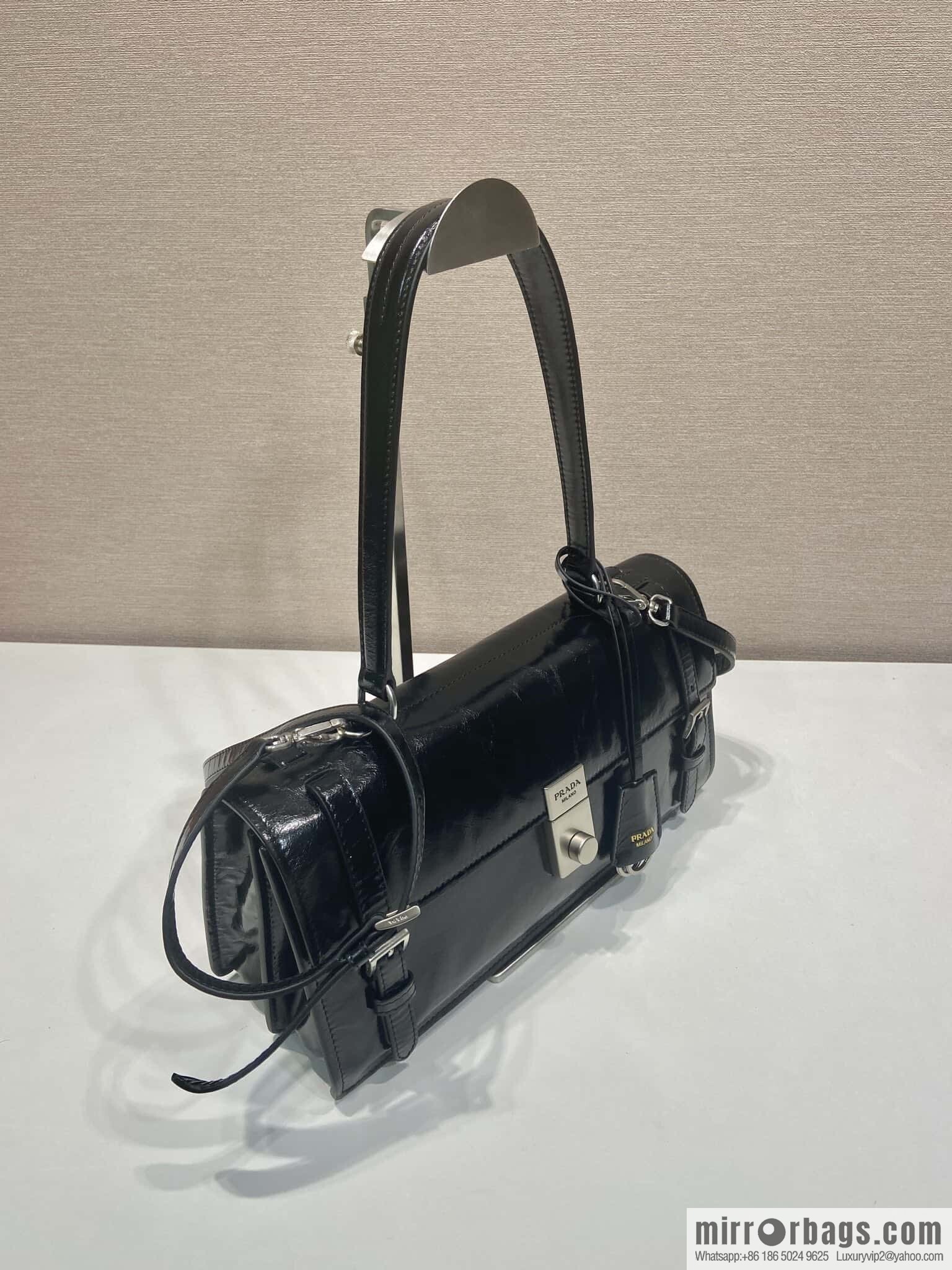 PRADA 🎉 new pen holder bag 🎉 1BN026 small 🎉🎉 black