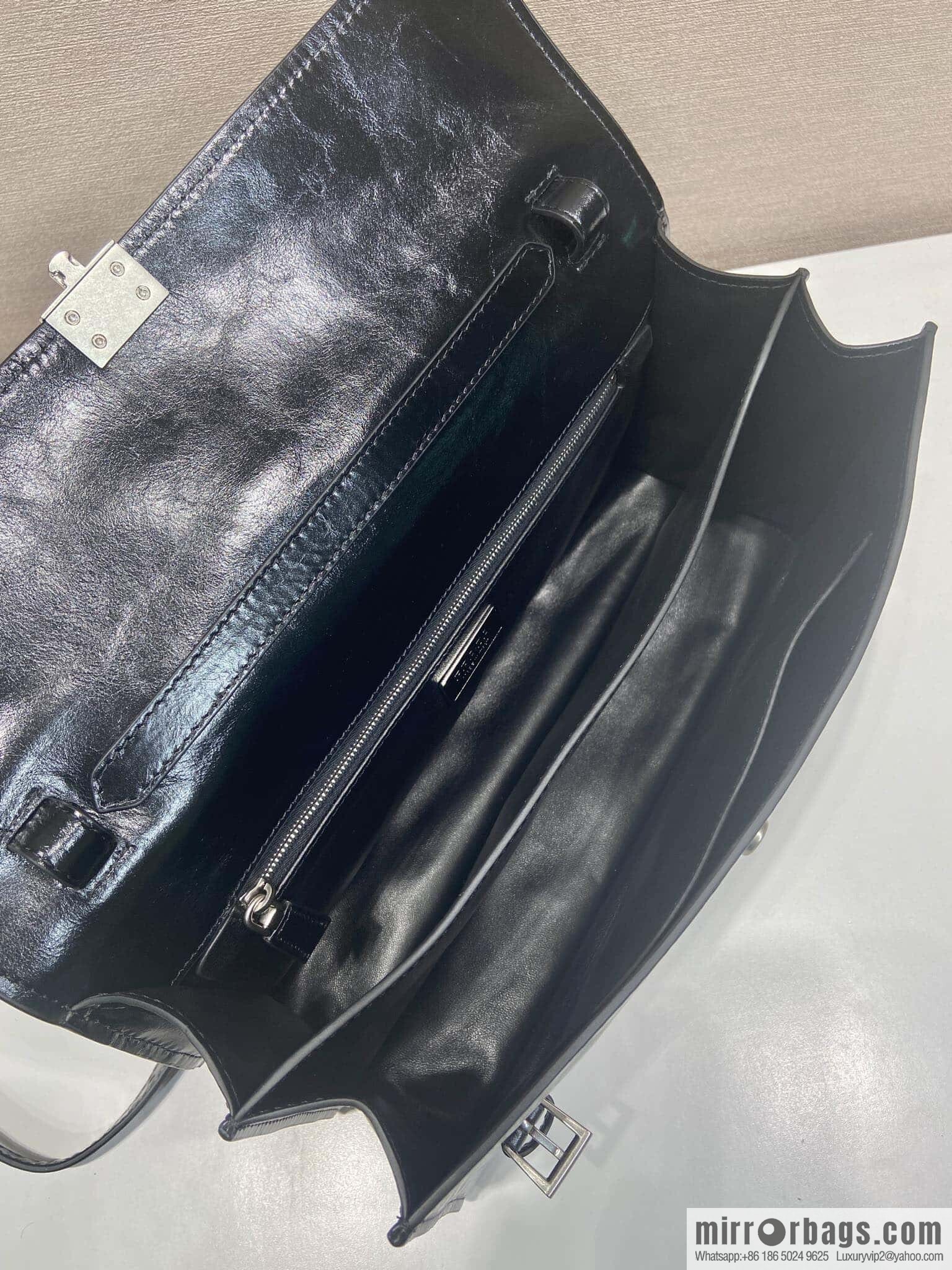 PRADA 🎉 new pen holder bag 🎉 1BN026 small 🎉🎉 black
