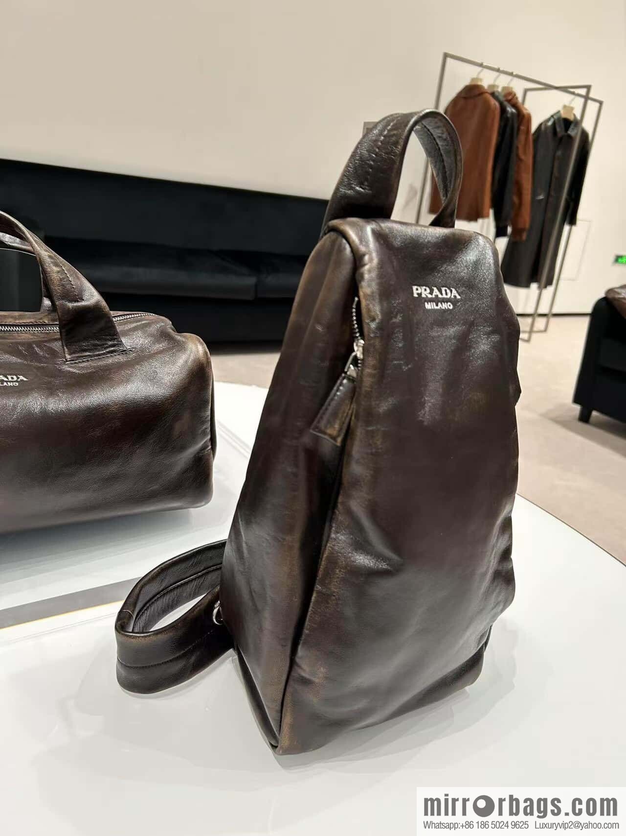 PRADA 🎉 new breast bag 🎉 2VZ114 imitation old leather🎉🎉