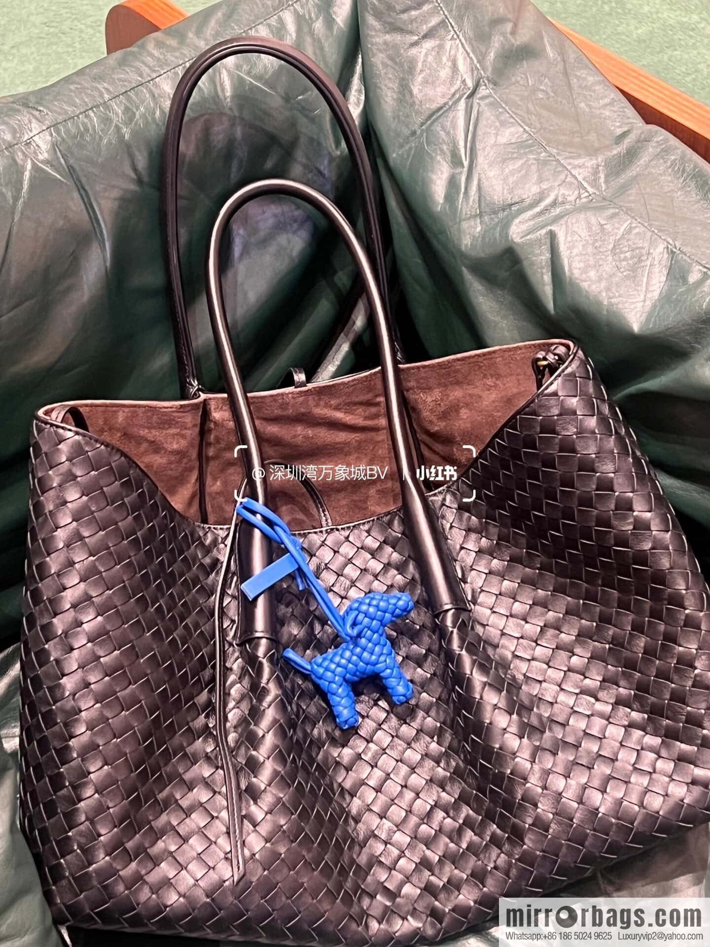 BV Large Pinacoteca Tote Bag 817166 Black
