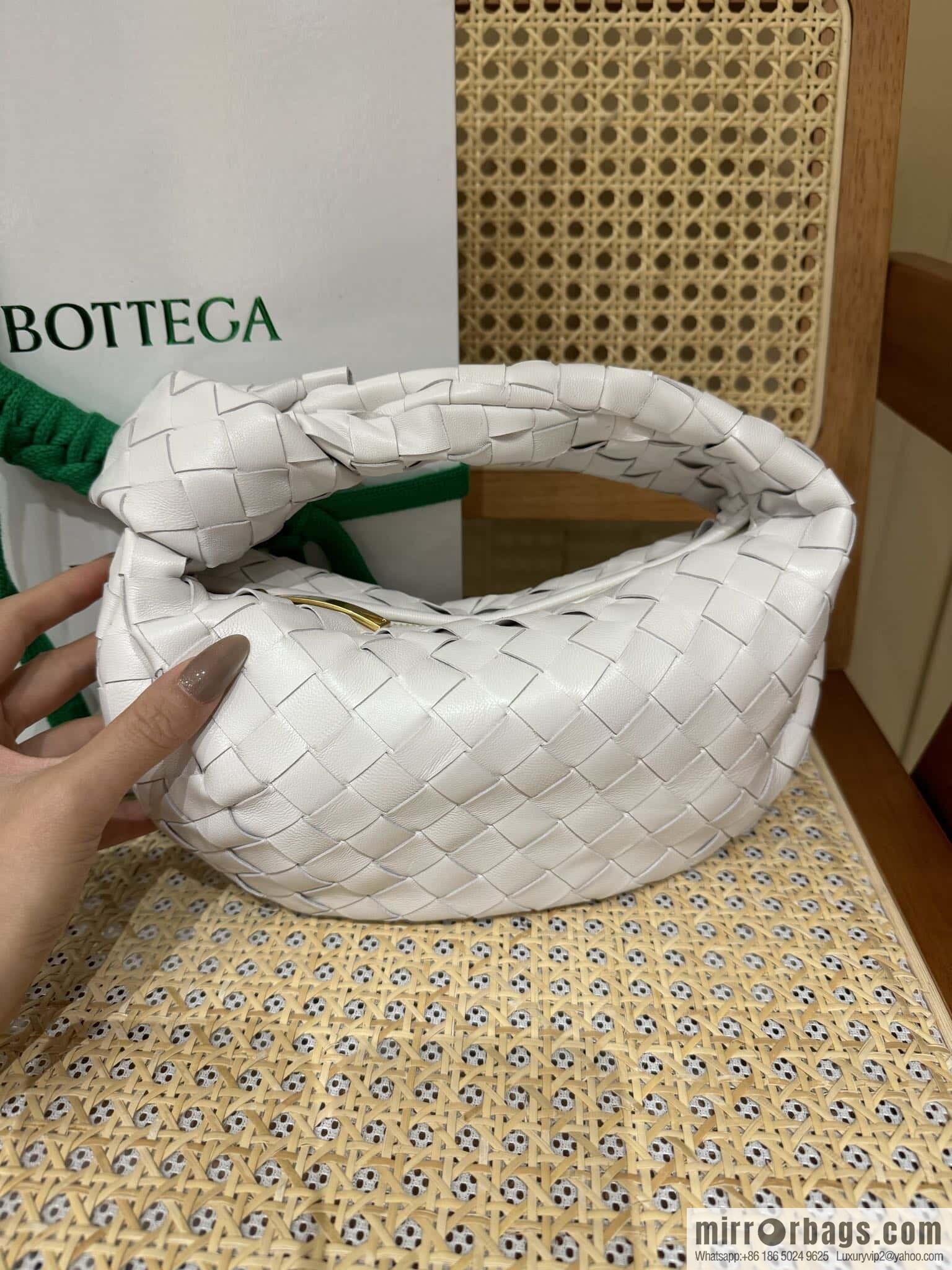 BV MINI JODIE 651876 White