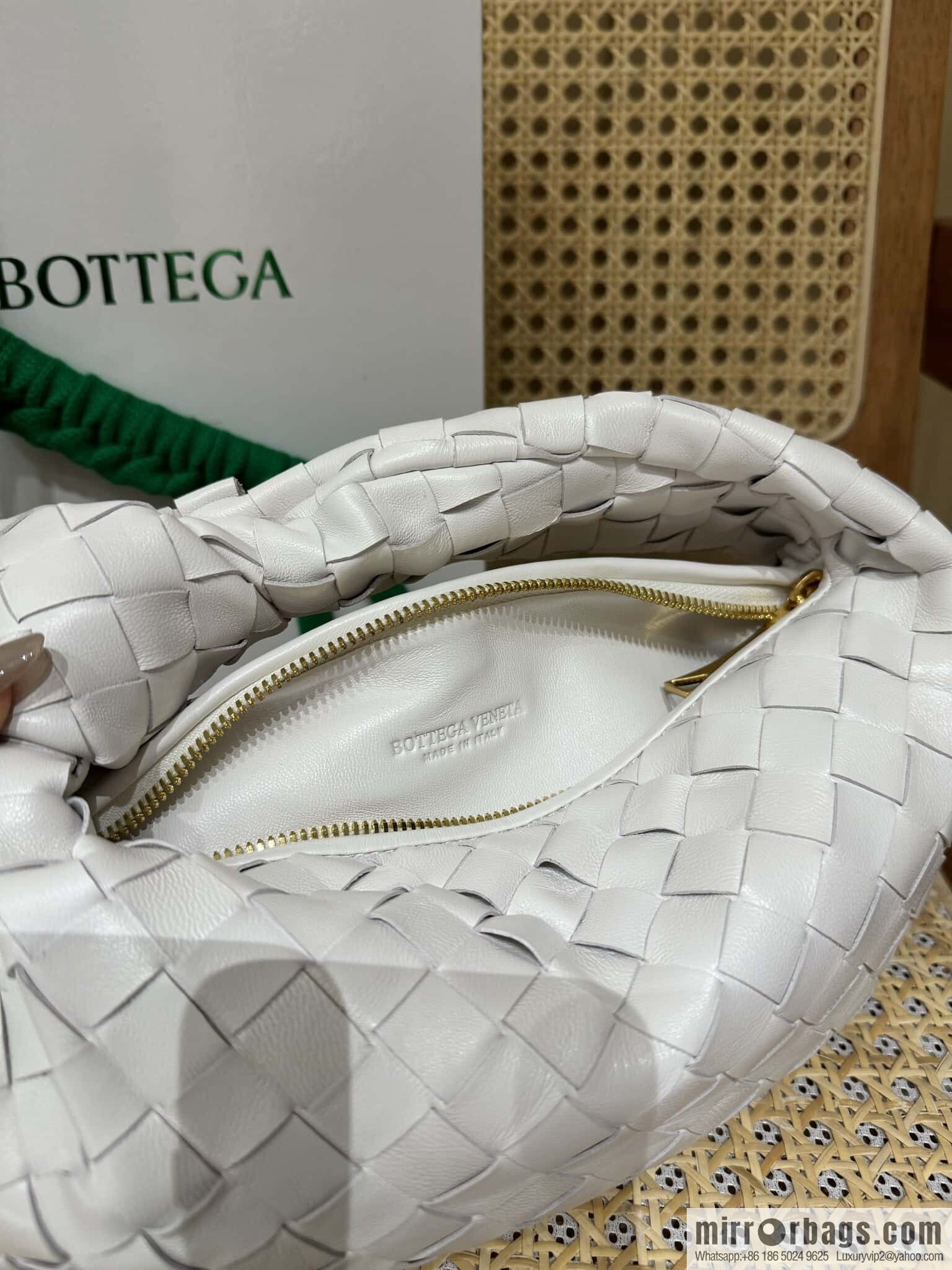 BV MINI JODIE 651876 White