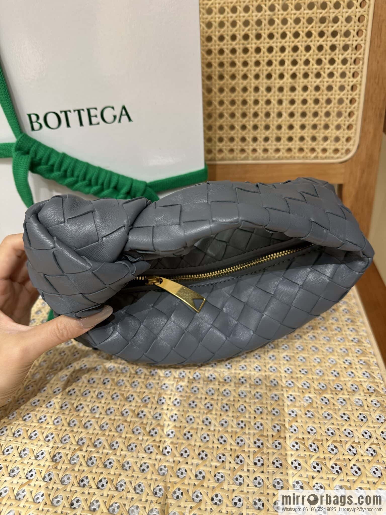 BV MINI JODIE 651876 Lightning Grey