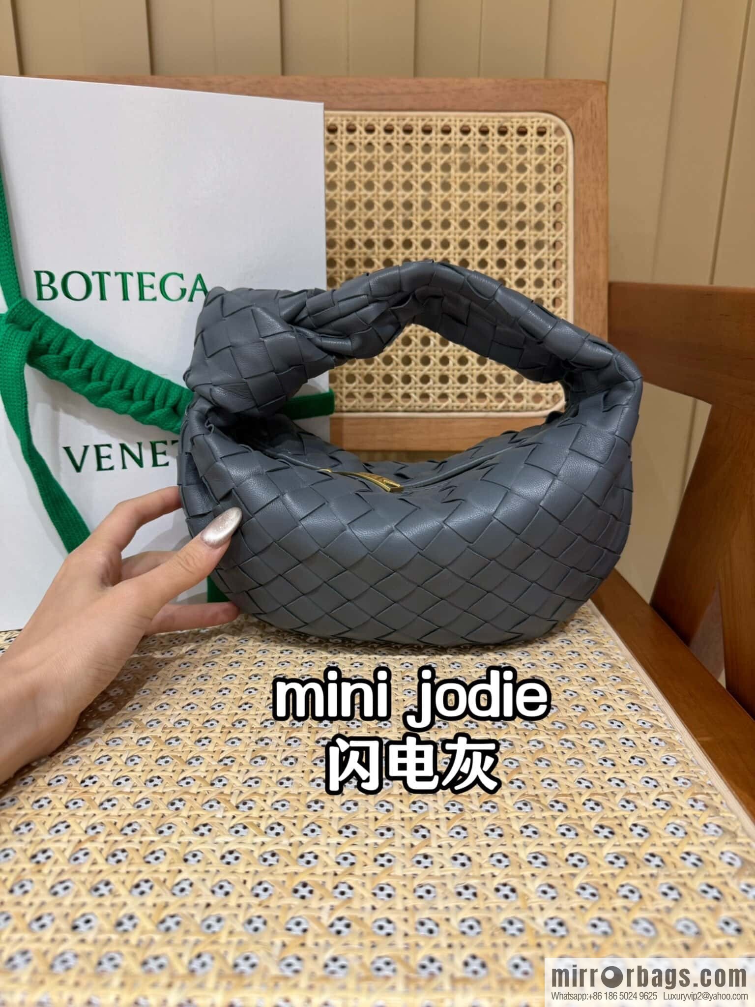 BV MINI JODIE 651876 Lightning Grey