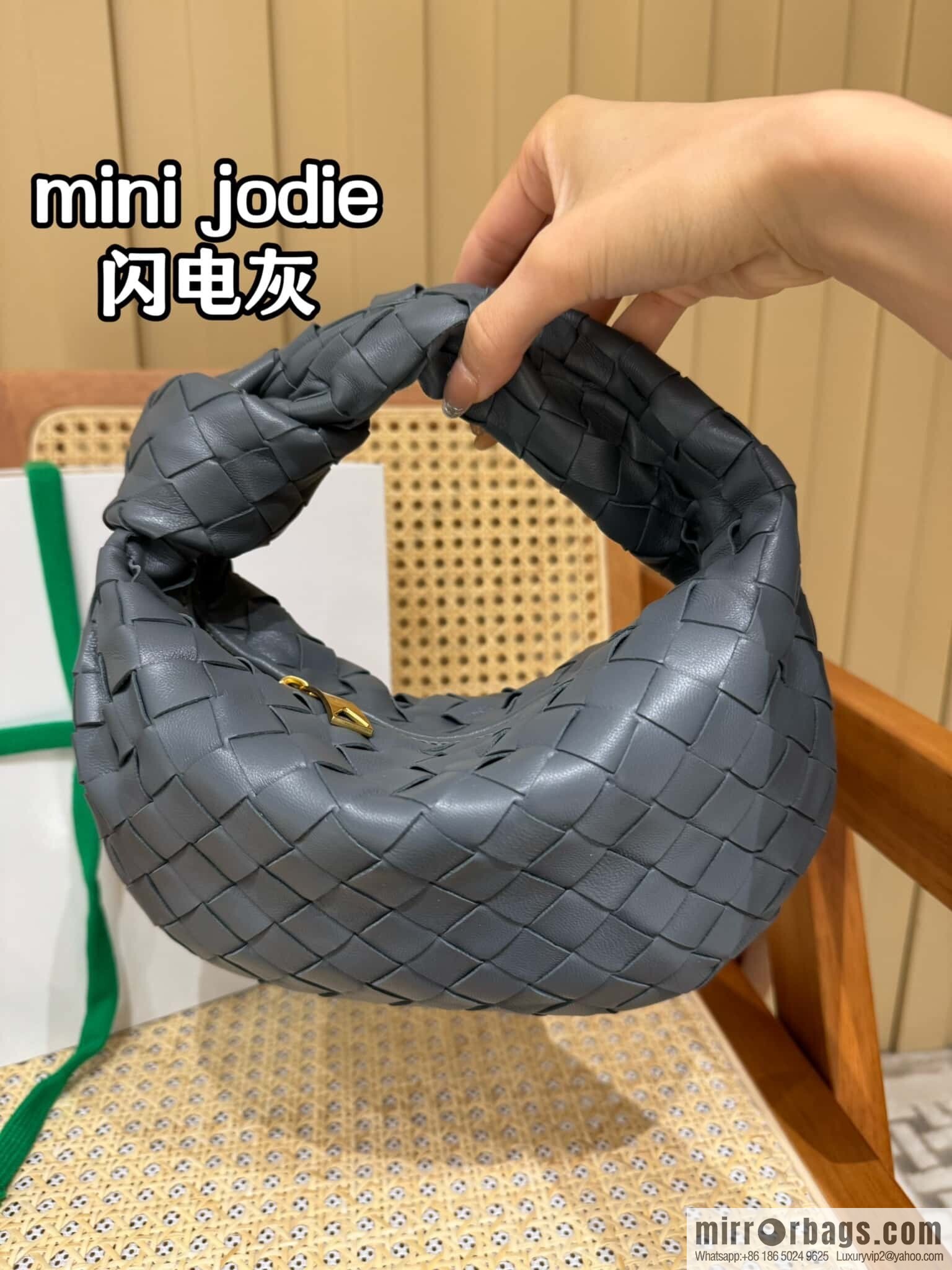 BV MINI JODIE 651876 Lightning Grey