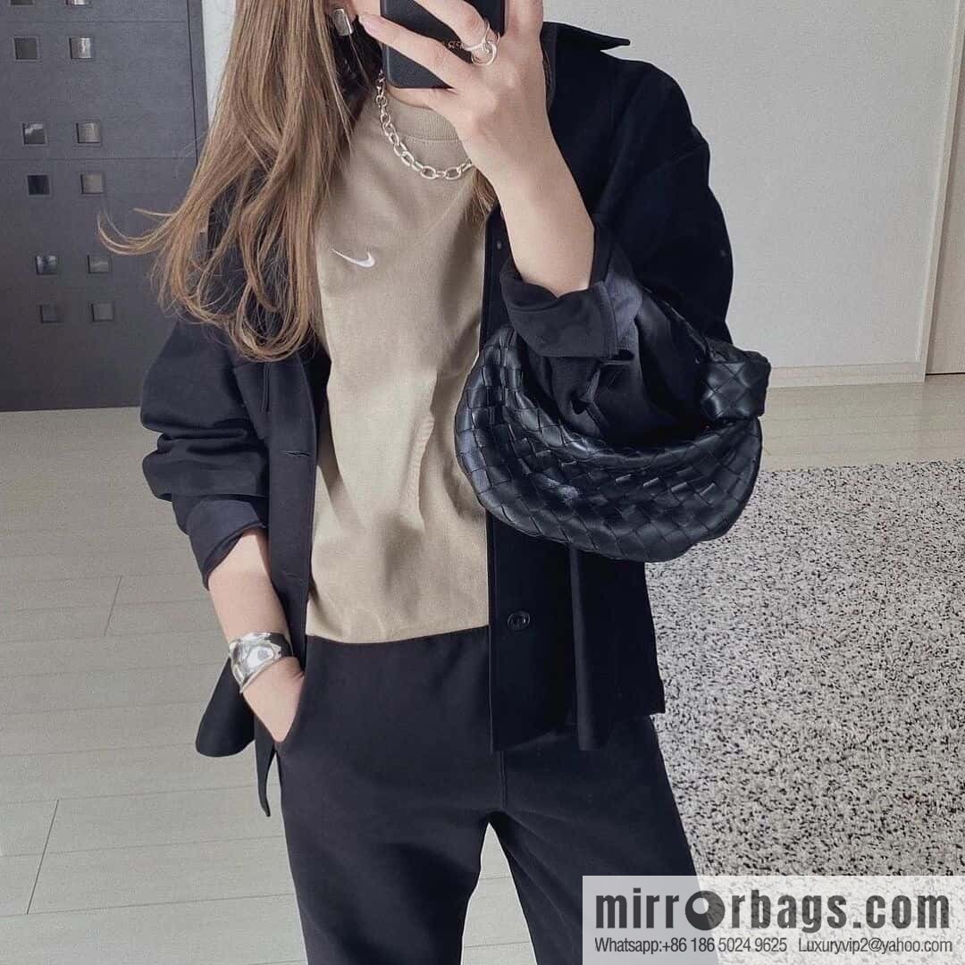 BV MINI JODIE 651876 black silver buckle