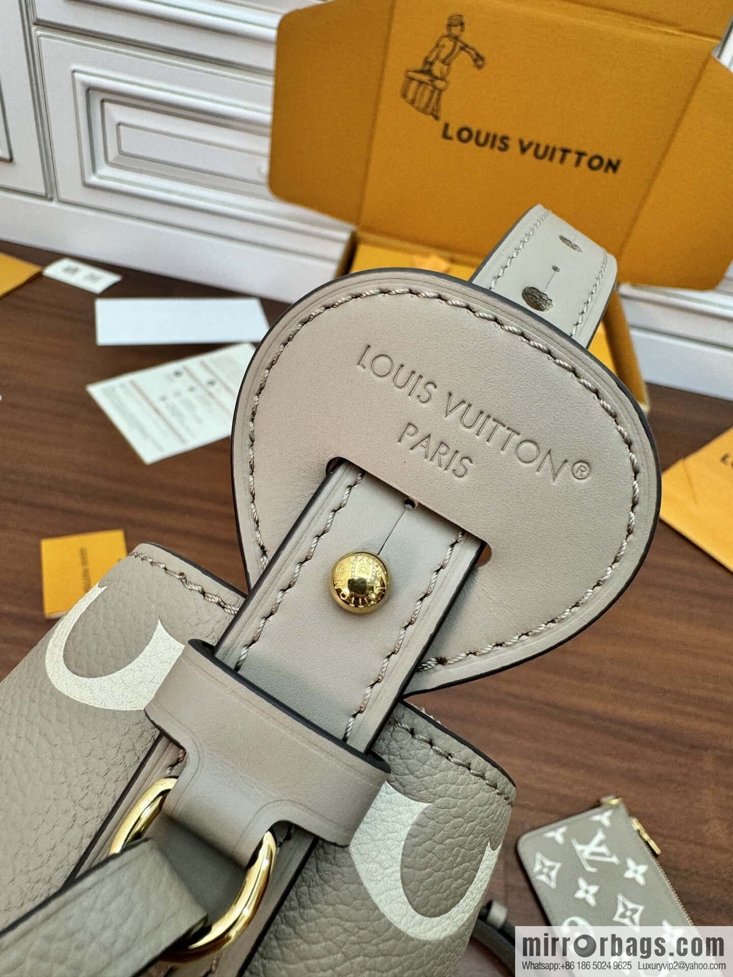 LV M13045 All In BB
