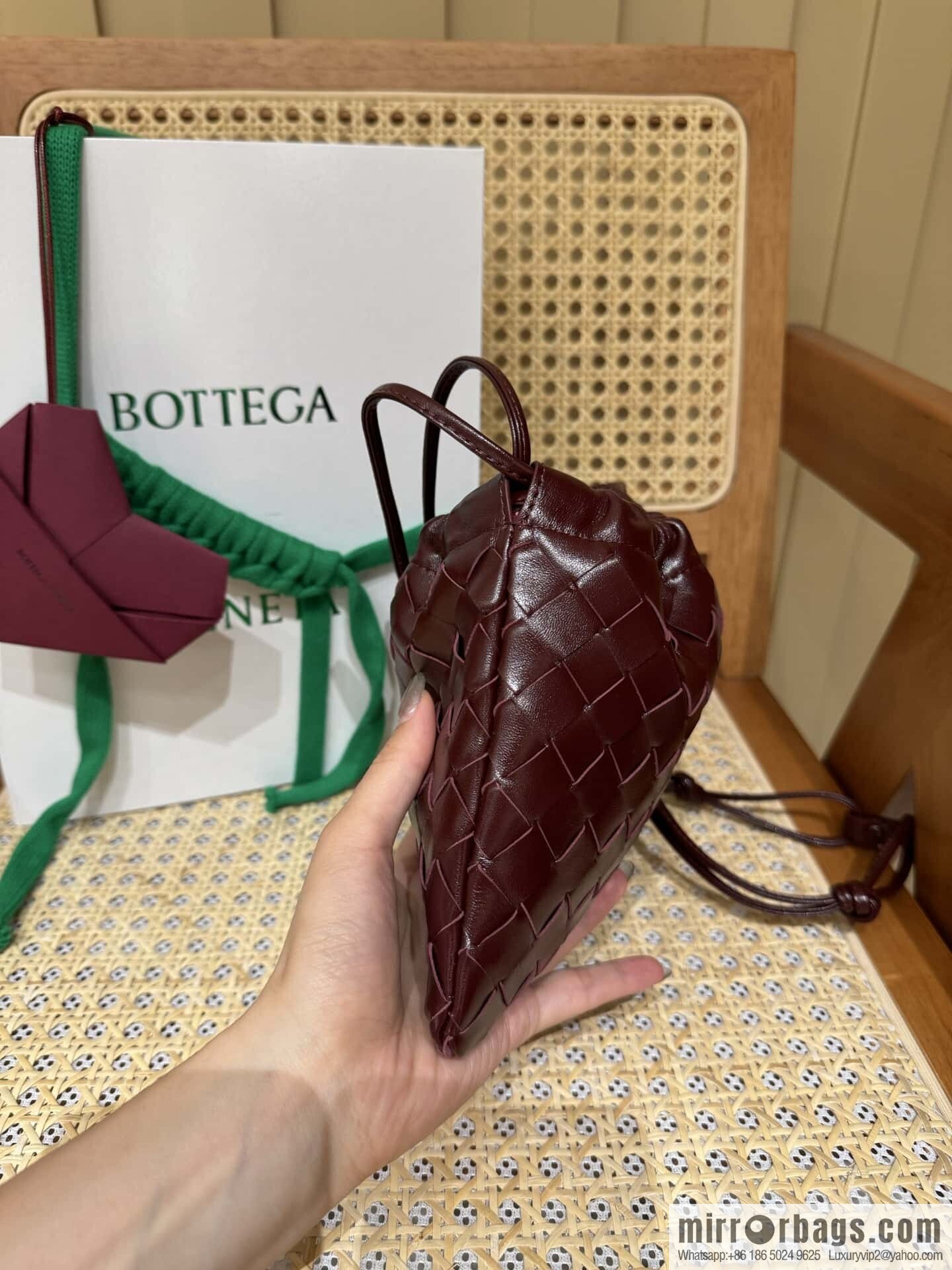BV Small Dustbag Garbage Bag 816987 Akane Brown Red