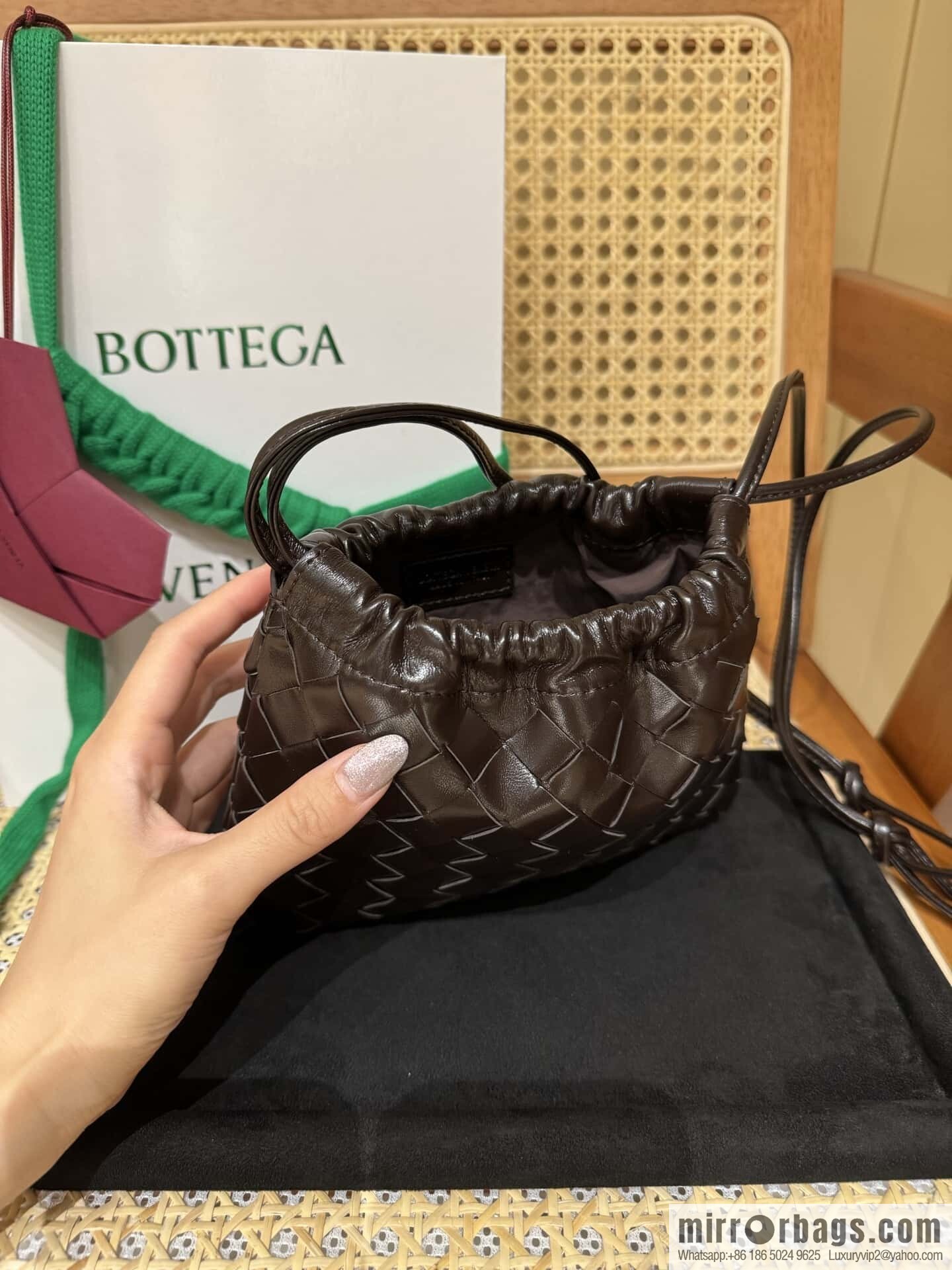 BV Small Dustbag 816987 Chocolate Brown