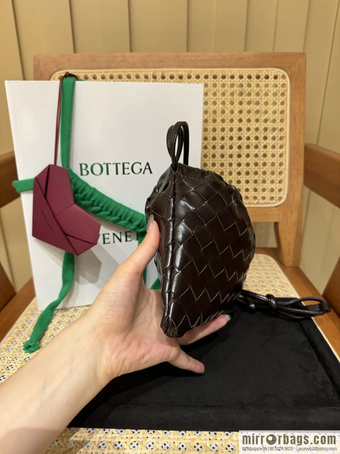BV Small Dustbag 816987 Chocolate Brown