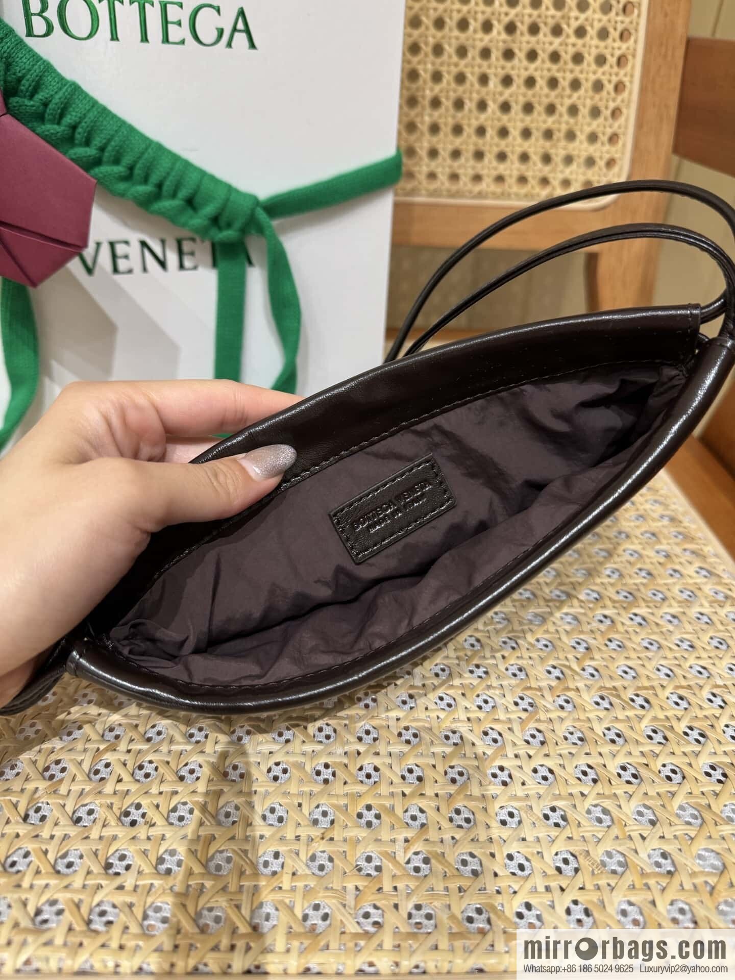 BV Small Dustbag 816987 Chocolate Brown