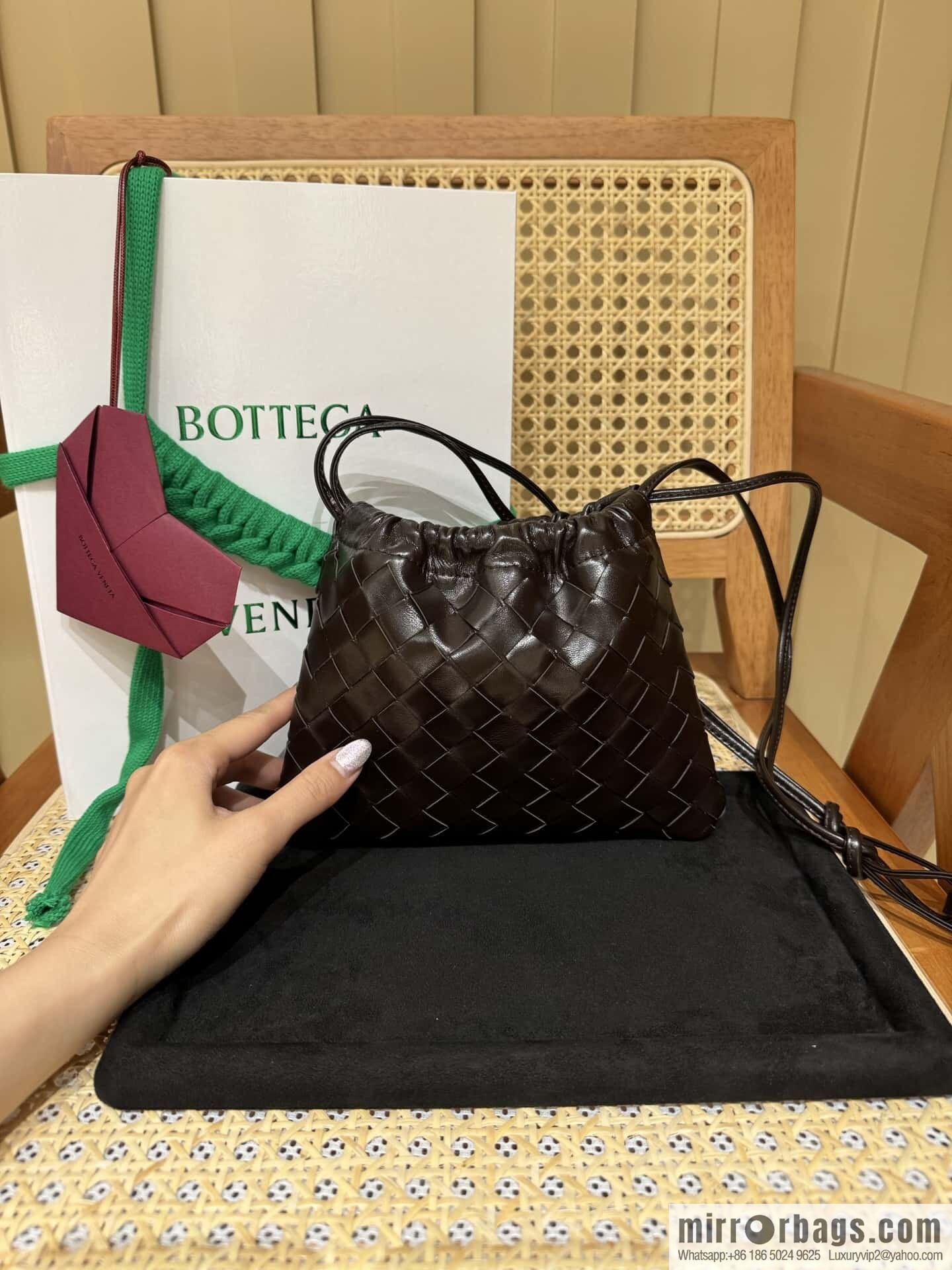 BV Small Dustbag 816987 Chocolate Brown