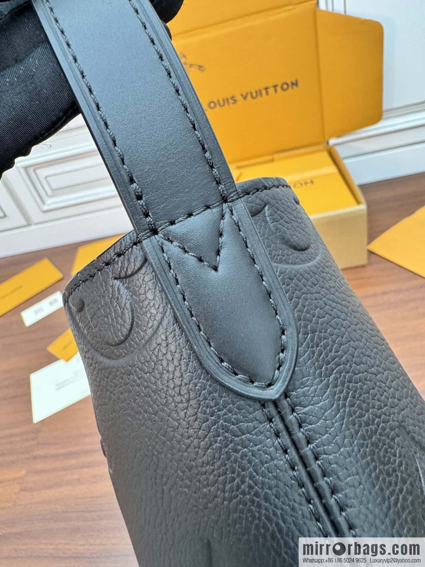 LV M13480 All In BB