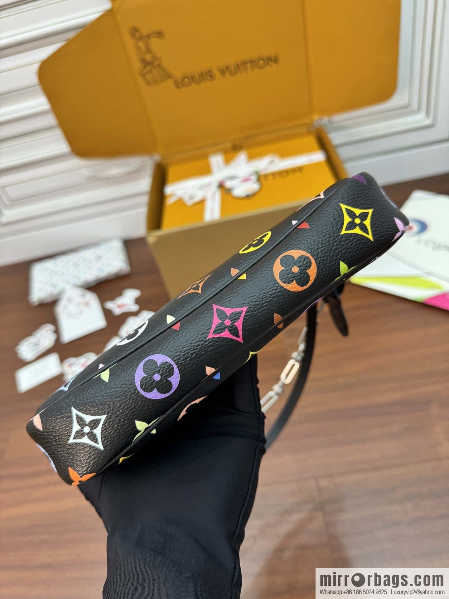 LV M13663 LV x TM Pochette Accessoires