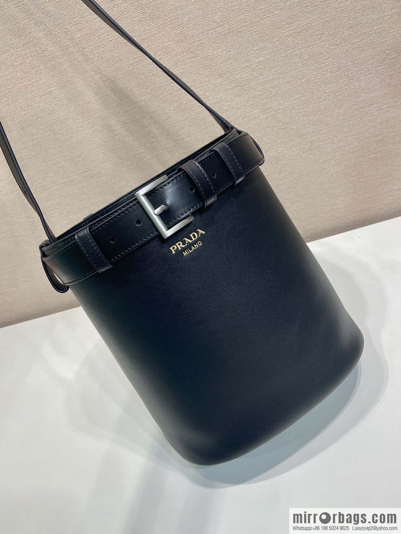 PRADA 🎉 new bucket bag 🎉 1BE085 🎉🎉 black