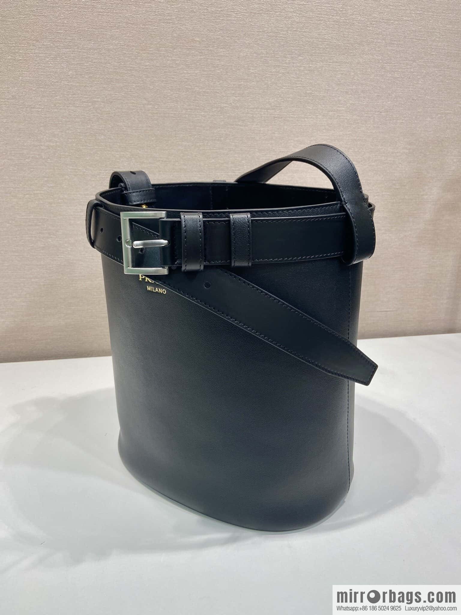 PRADA 🎉 new bucket bag 🎉 1BE085 🎉🎉 black