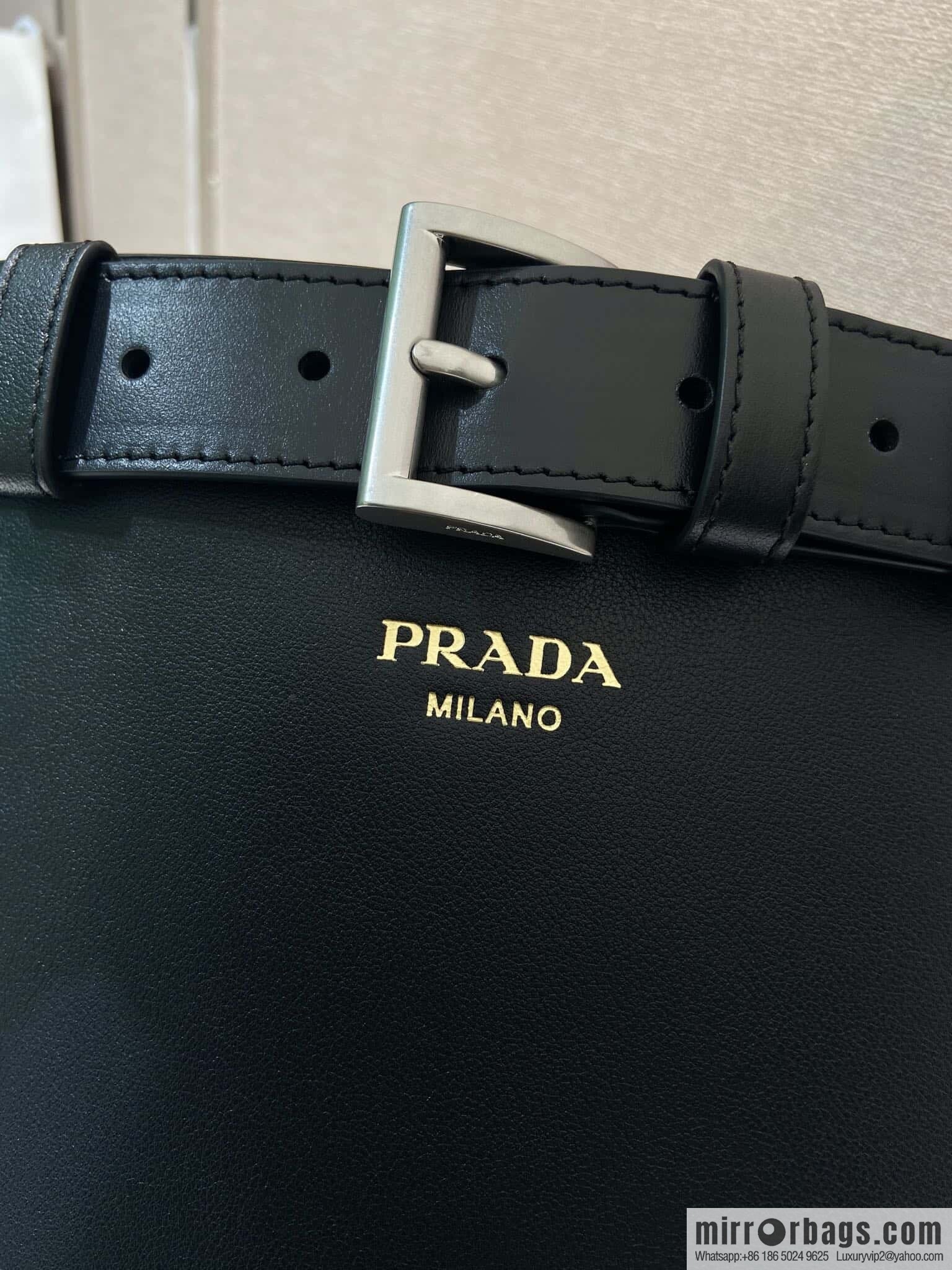 PRADA 🎉 new bucket bag 🎉 1BE085 🎉🎉 black