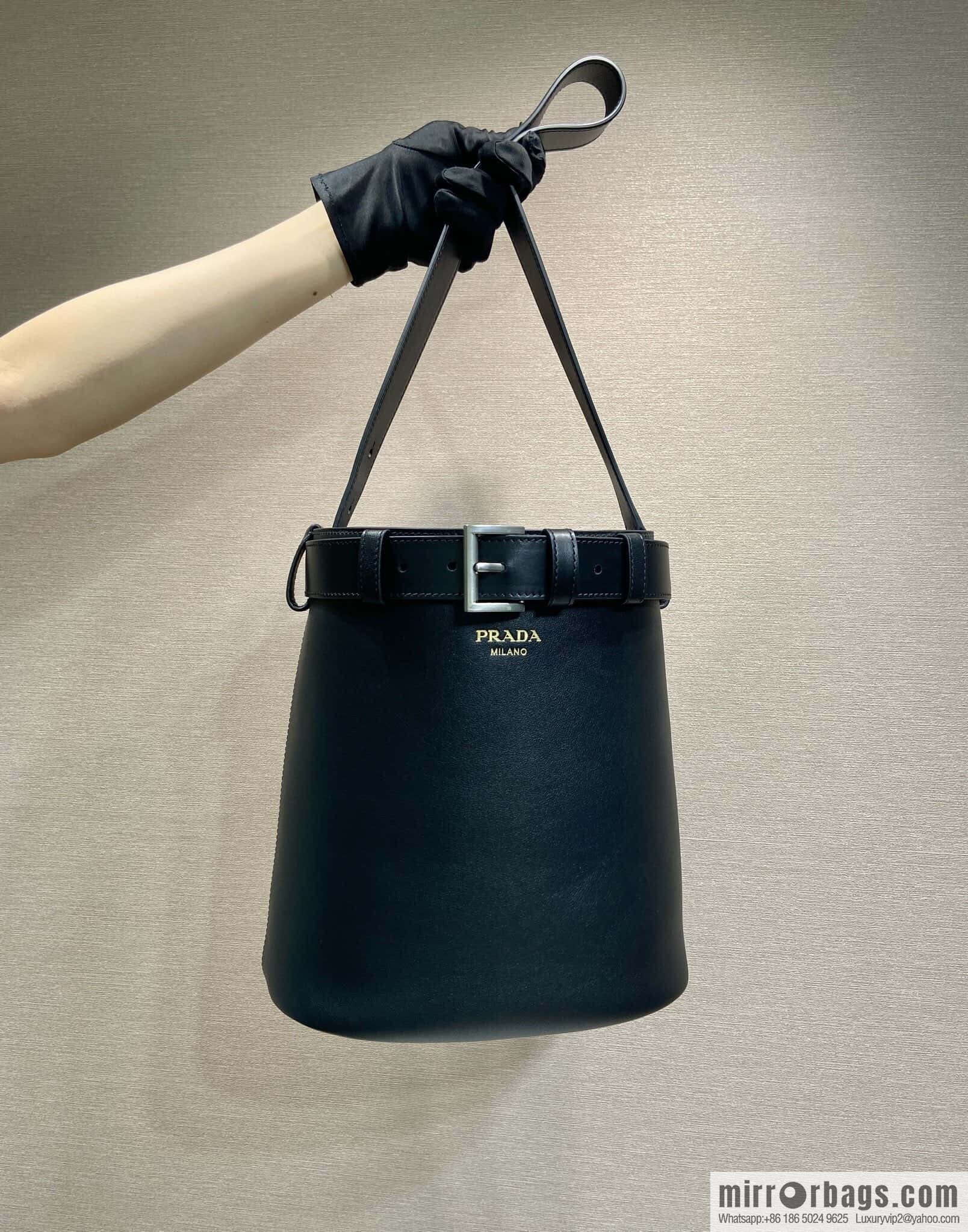 PRADA 🎉 new bucket bag 🎉 1BE085 🎉🎉 black
