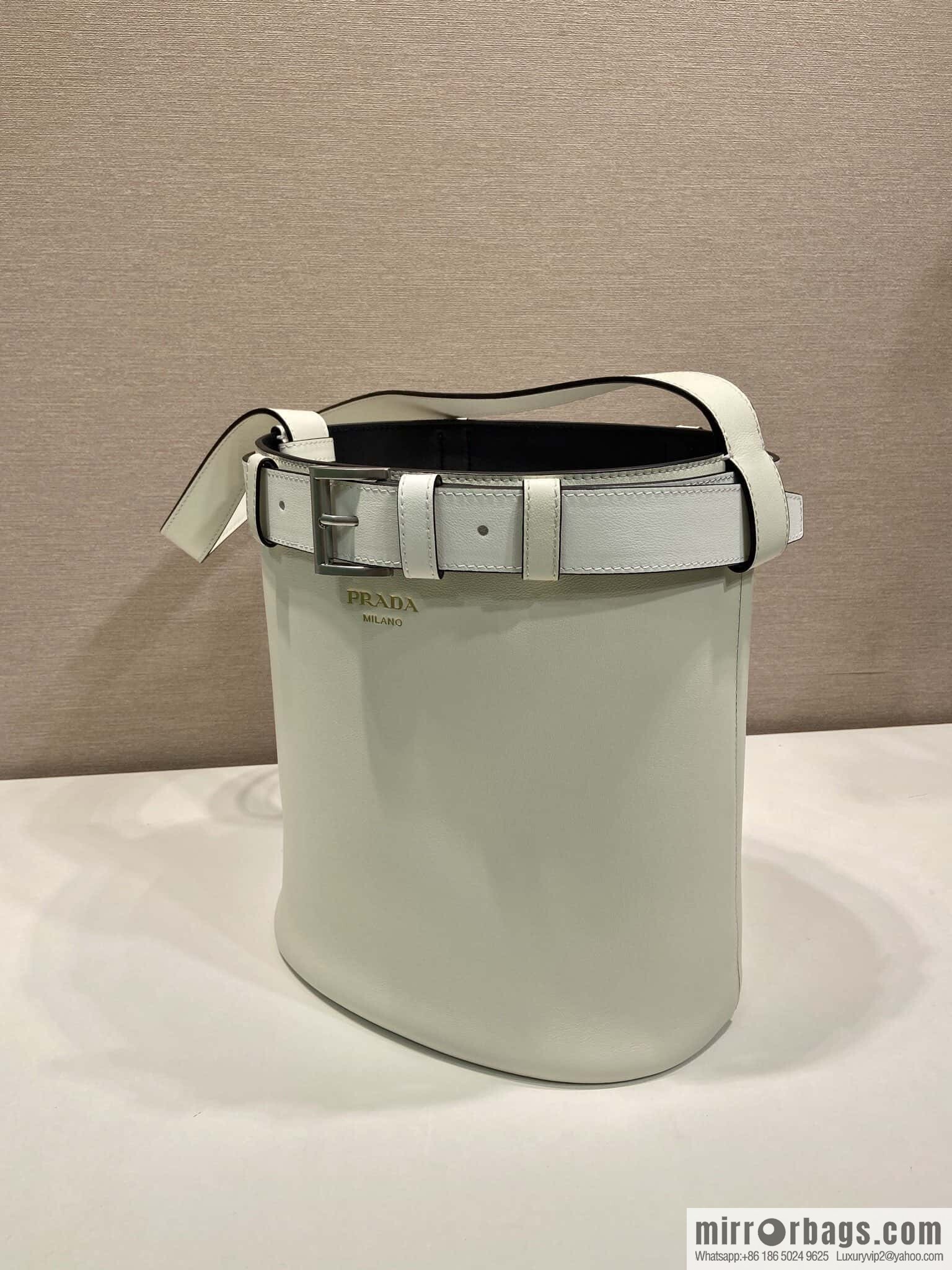 PRADA 🎉 new bucket bag 🎉 1BE085 🎉🎉 white