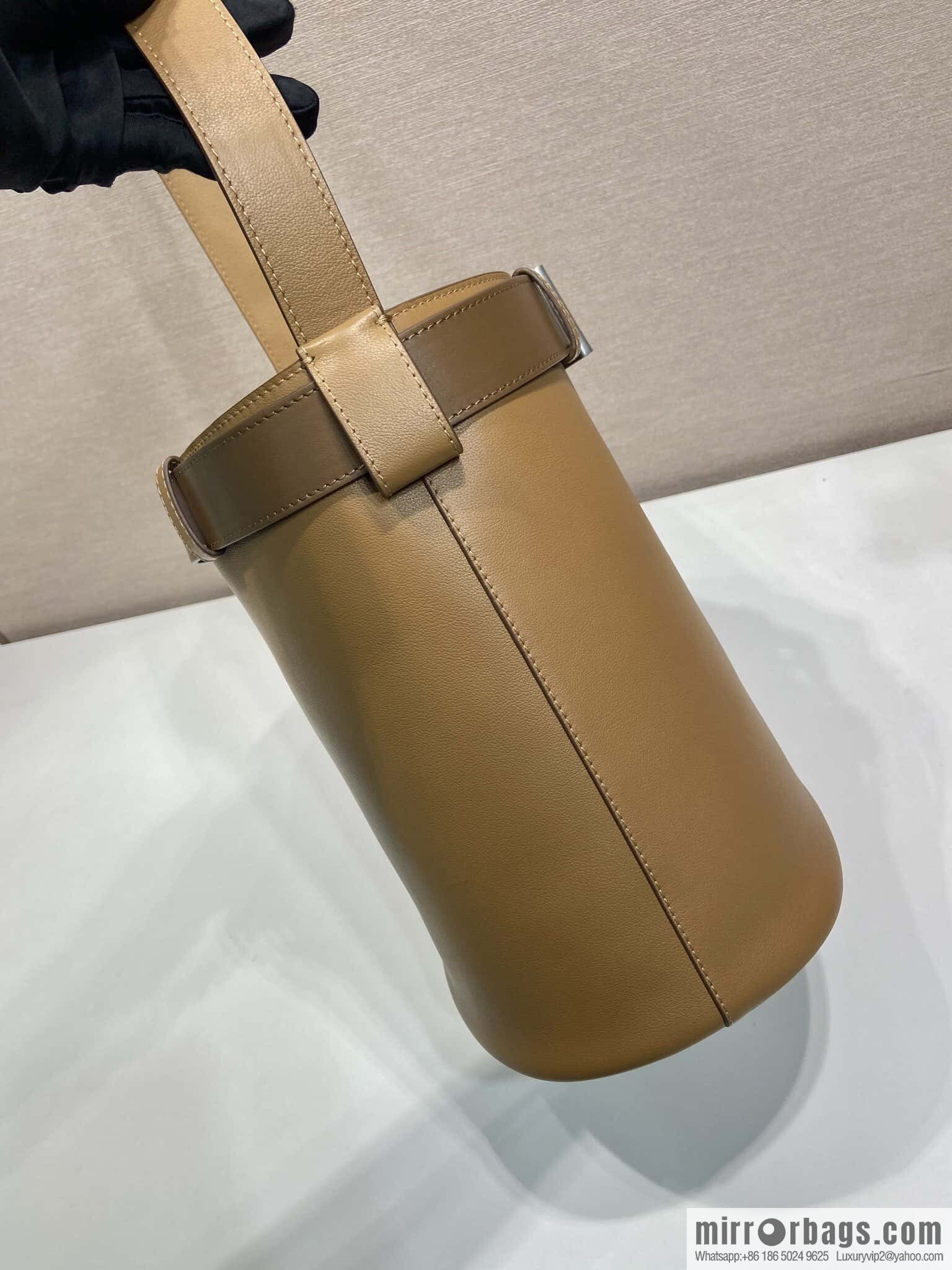 PRADA 🎉 new bucket bag 🎉 1BE085 🎉🎉 brown