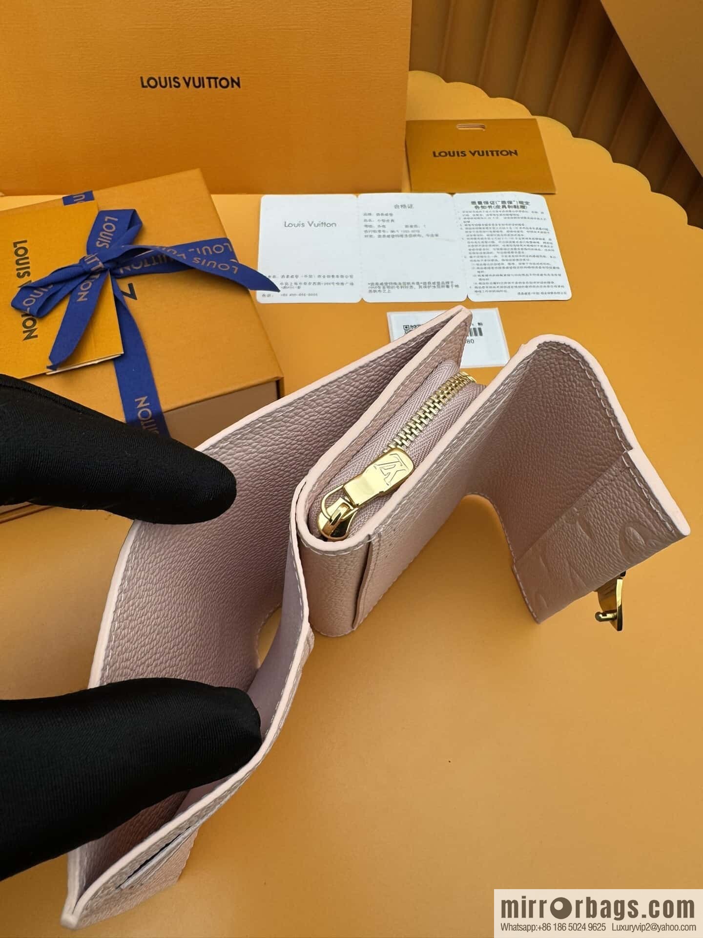 LV Métis short wallet M80880 powder [official full chip version]