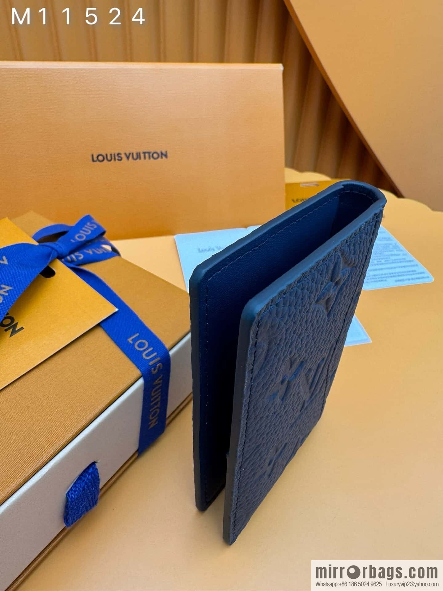 LV pocket wallet M11524 [official chip version]