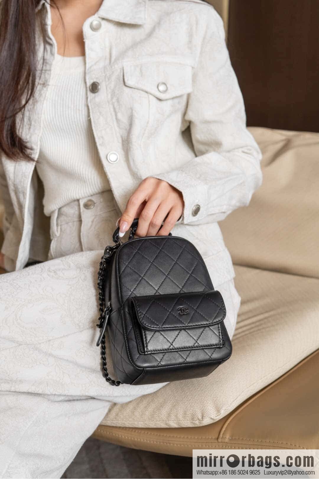 ππ‘ππ§ππ₯ πππ π¬π¨ ππ₯πππ€ π¦π’π§π’ small schoolbag, all black π€ AP3753