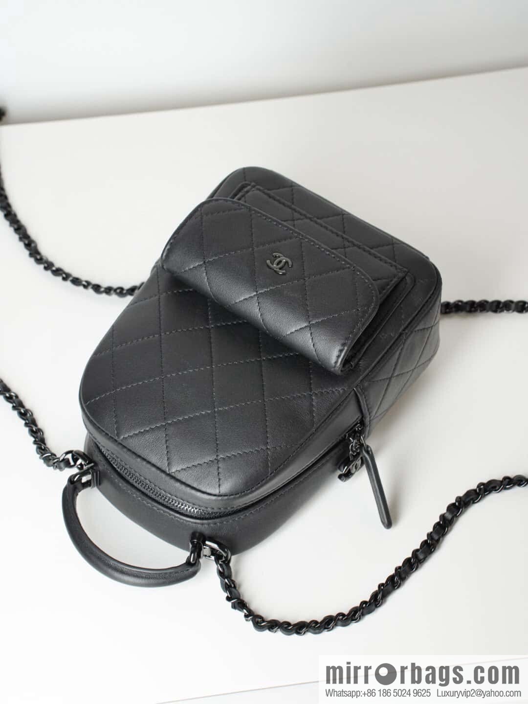 ππ‘ππ§ππ₯ πππ π¬π¨ ππ₯πππ€ π¦π’π§π’ small schoolbag, all black π€ AP3753