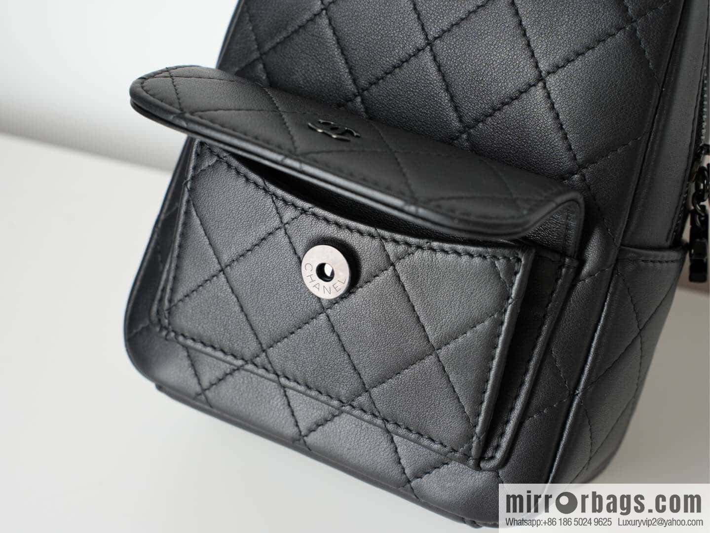 ππ‘ππ§ππ₯ πππ π¬π¨ ππ₯πππ€ π¦π’π§π’ small schoolbag, all black π€ AP3753