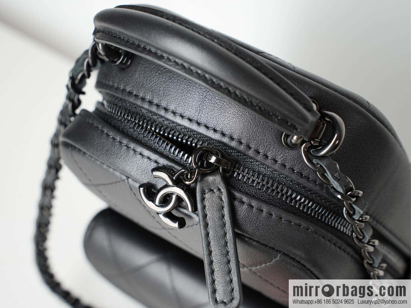 ππ‘ππ§ππ₯ πππ π¬π¨ ππ₯πππ€ π¦π’π§π’ small schoolbag, all black π€ AP3753