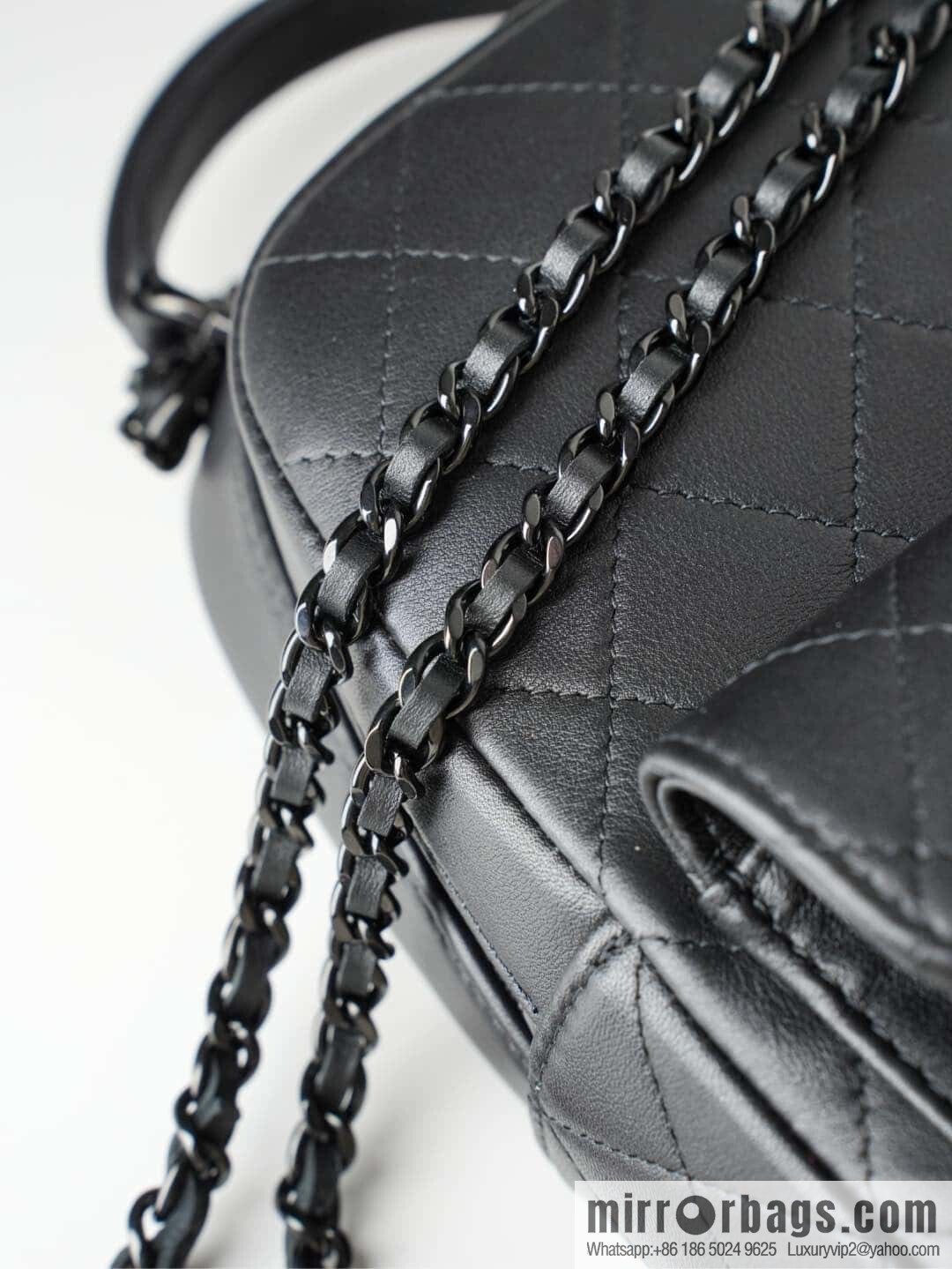 ππ‘ππ§ππ₯ πππ π¬π¨ ππ₯πππ€ π¦π’π§π’ small schoolbag, all black π€ AP3753