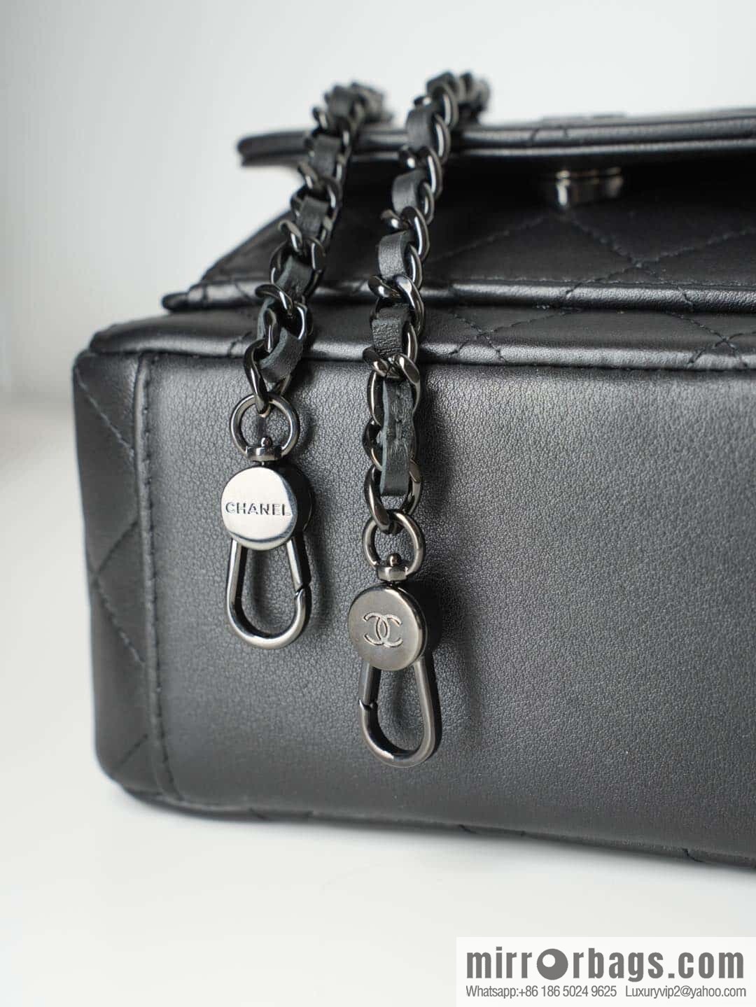 ππ‘ππ§ππ₯ πππ π¬π¨ ππ₯πππ€ π¦π’π§π’ small schoolbag, all black π€ AP3753
