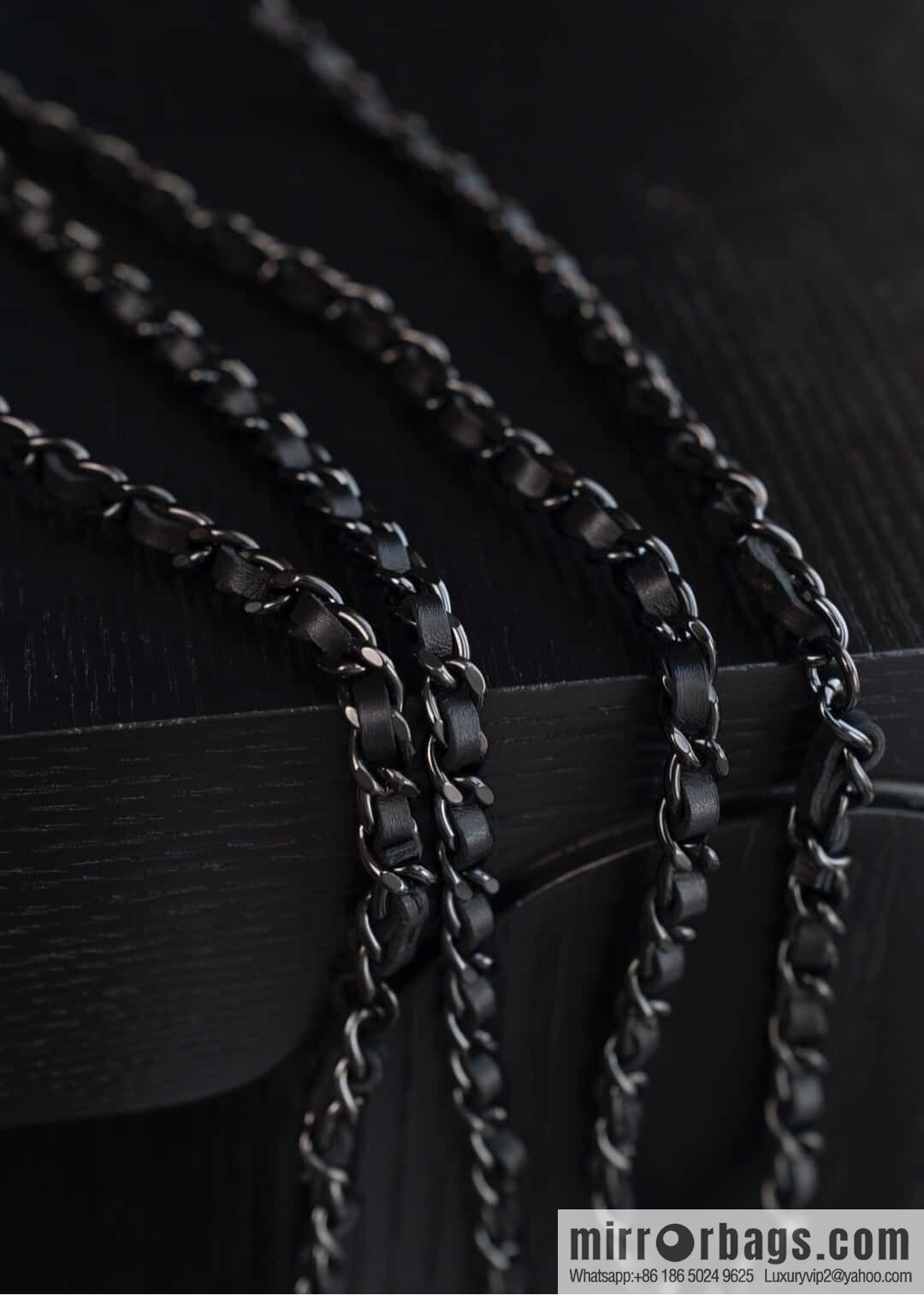 ππ‘ππ§ππ₯ πππ π¬π¨ ππ₯πππ€ π¦π’π§π’ small schoolbag, all black π€ AP3753